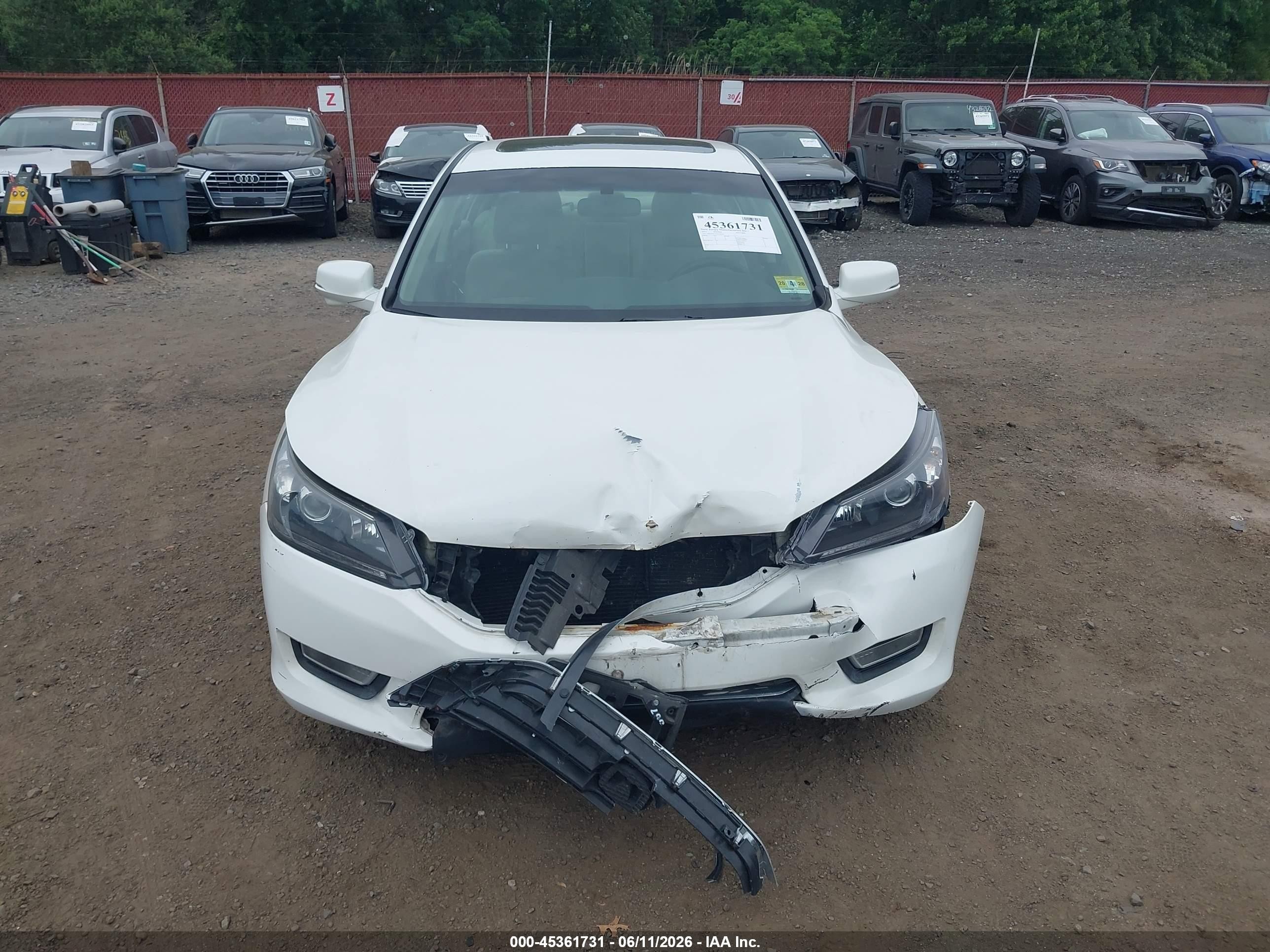 2013 Honda Accord Ex White vin: 1HGCR2F75DA158144