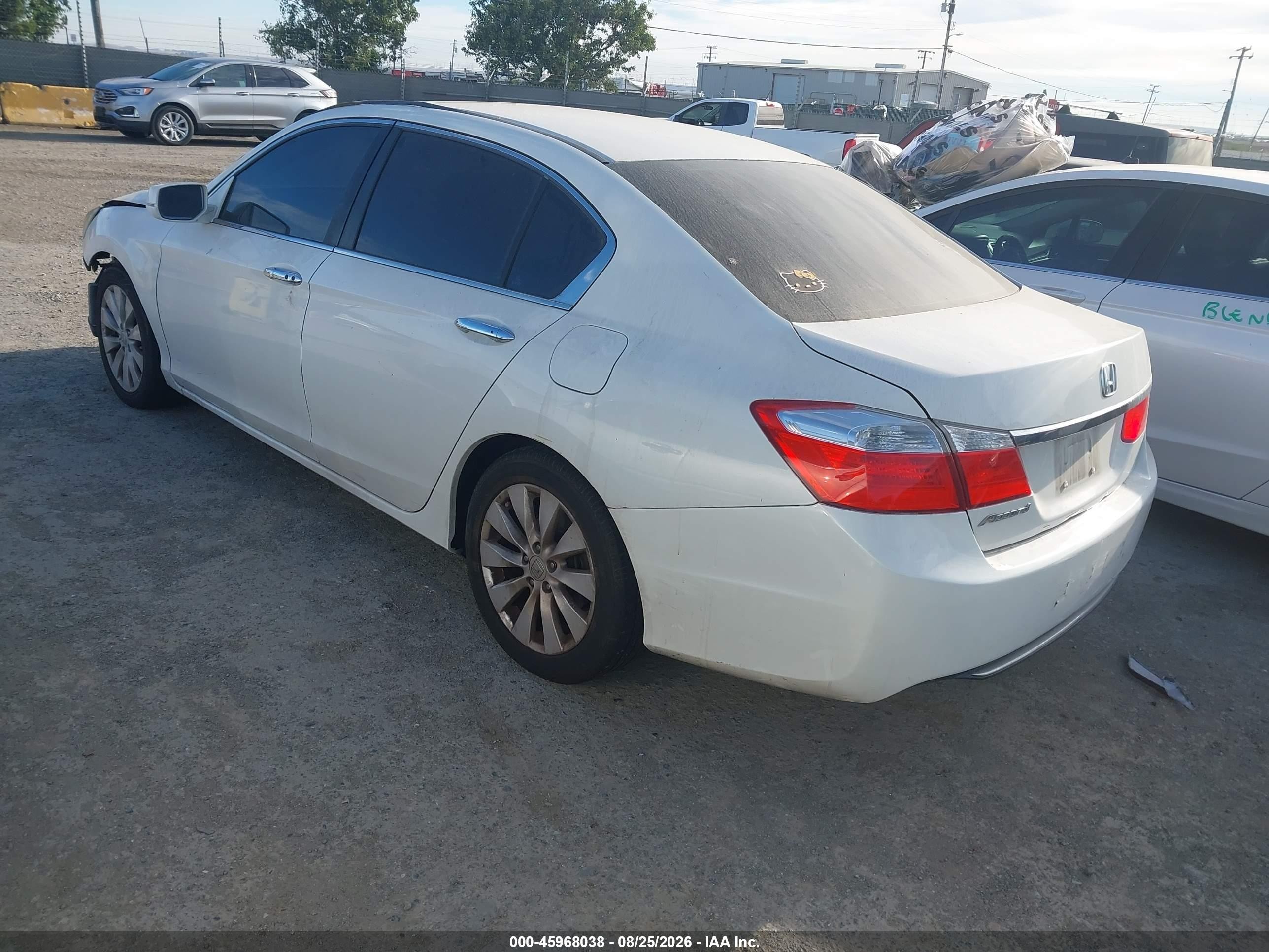 2013 Honda Accord Ex White vin: 1HGCR2F75DA165286