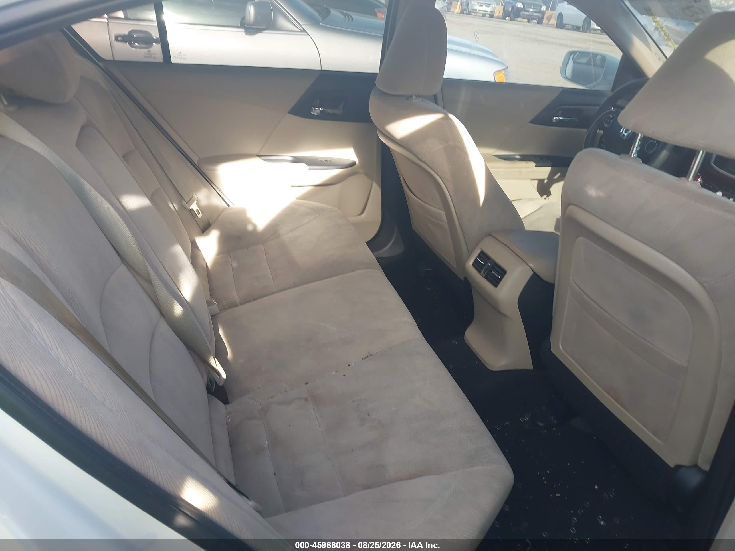 2013 Honda Accord Ex White vin: 1HGCR2F75DA165286