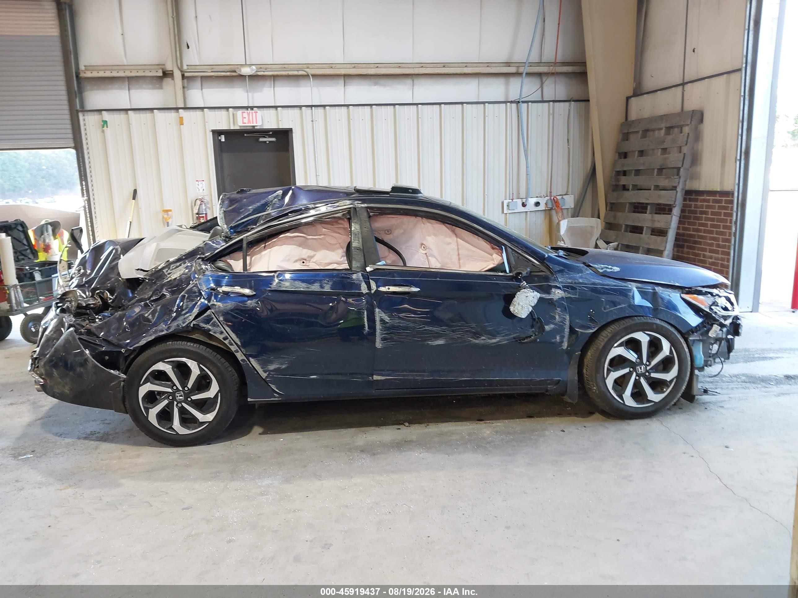 2016 Honda Accord Ex Blue vin: 1HGCR2F75GA178558