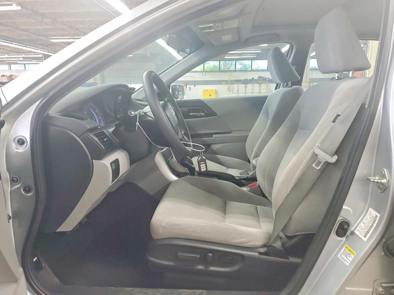 2013 Honda Accord Ex Silver vin: 1HGCR2F76DA055380