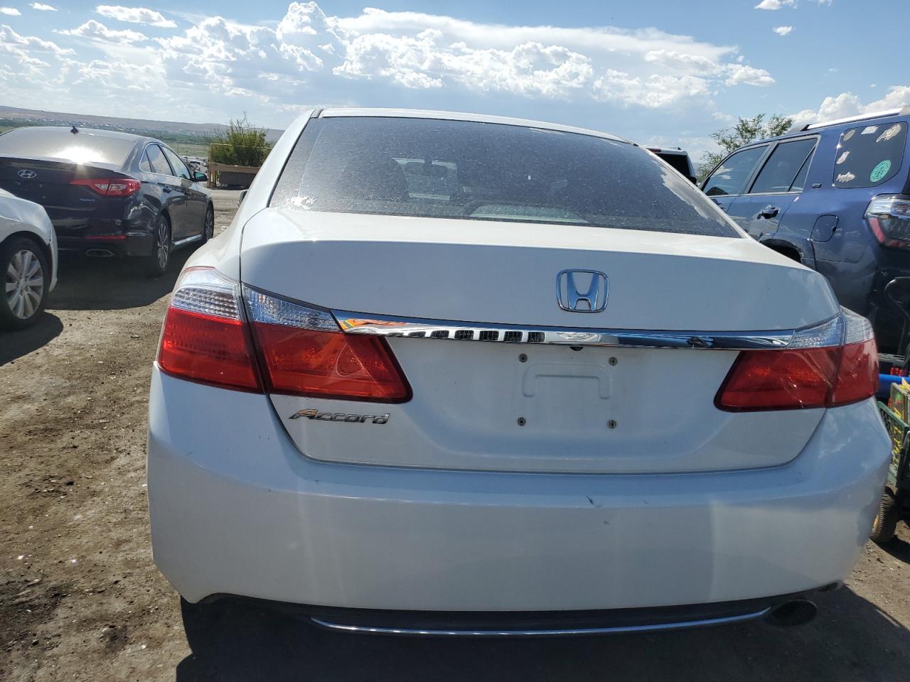 2013 Honda Accord Ex White vin: 1HGCR2F76DA203950