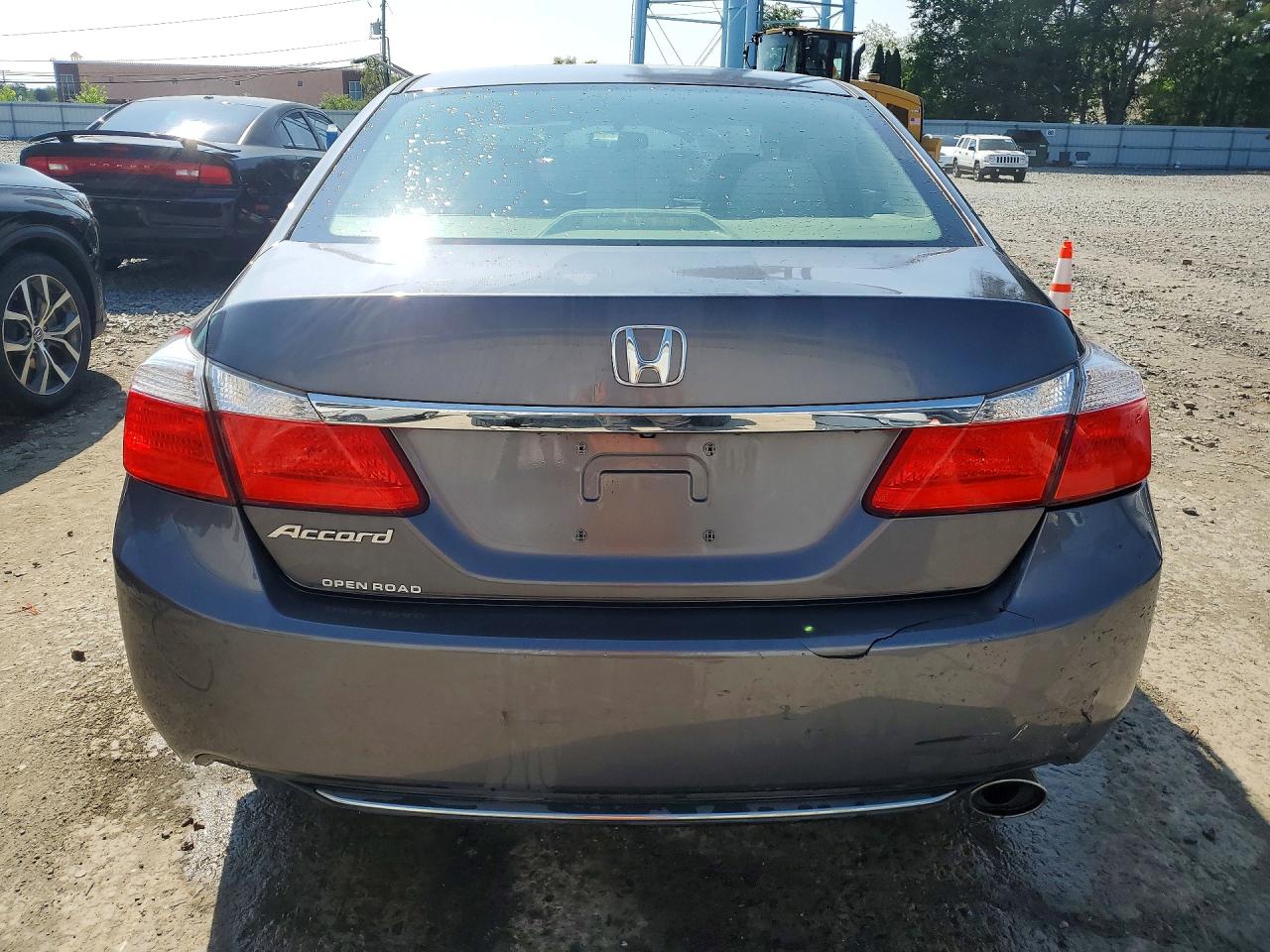 2014 Honda Accord Ex Silver vin: 1HGCR2F76EA096495