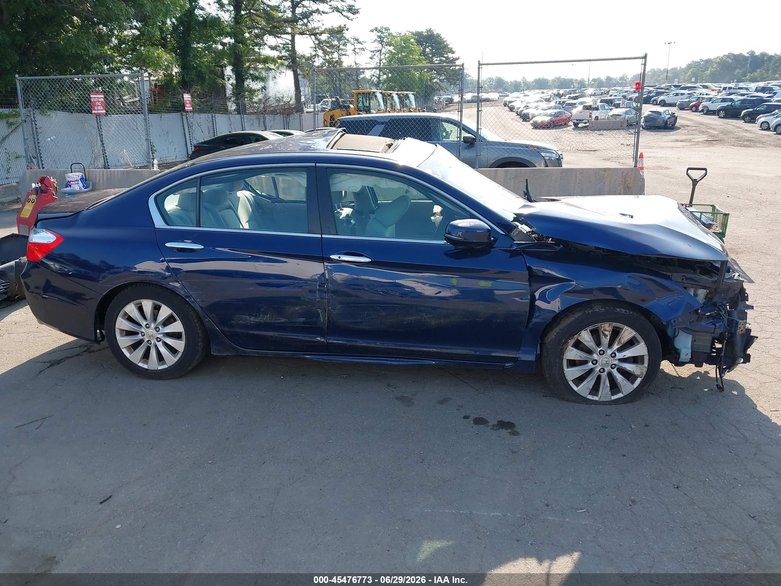 2015 Honda Accord Ex Blue vin: 1HGCR2F76FA038890