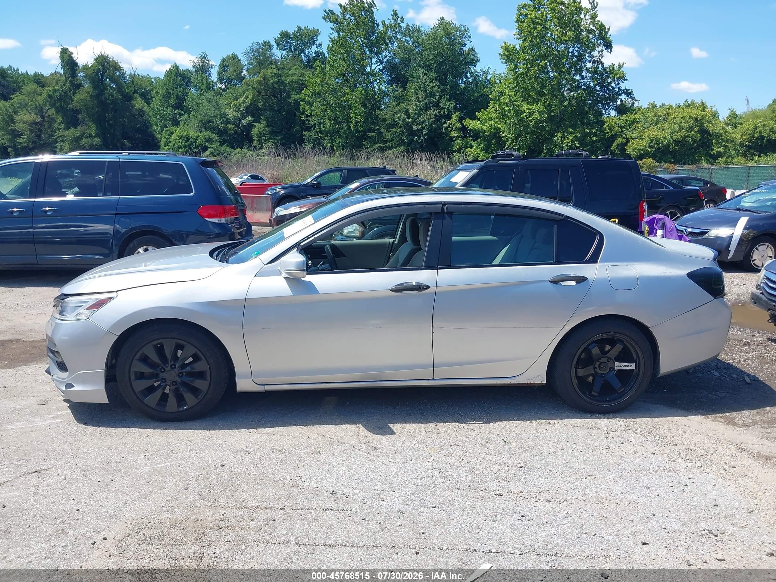 2013 Honda Accord Ex Silver vin: 1HGCR2F77DA044291