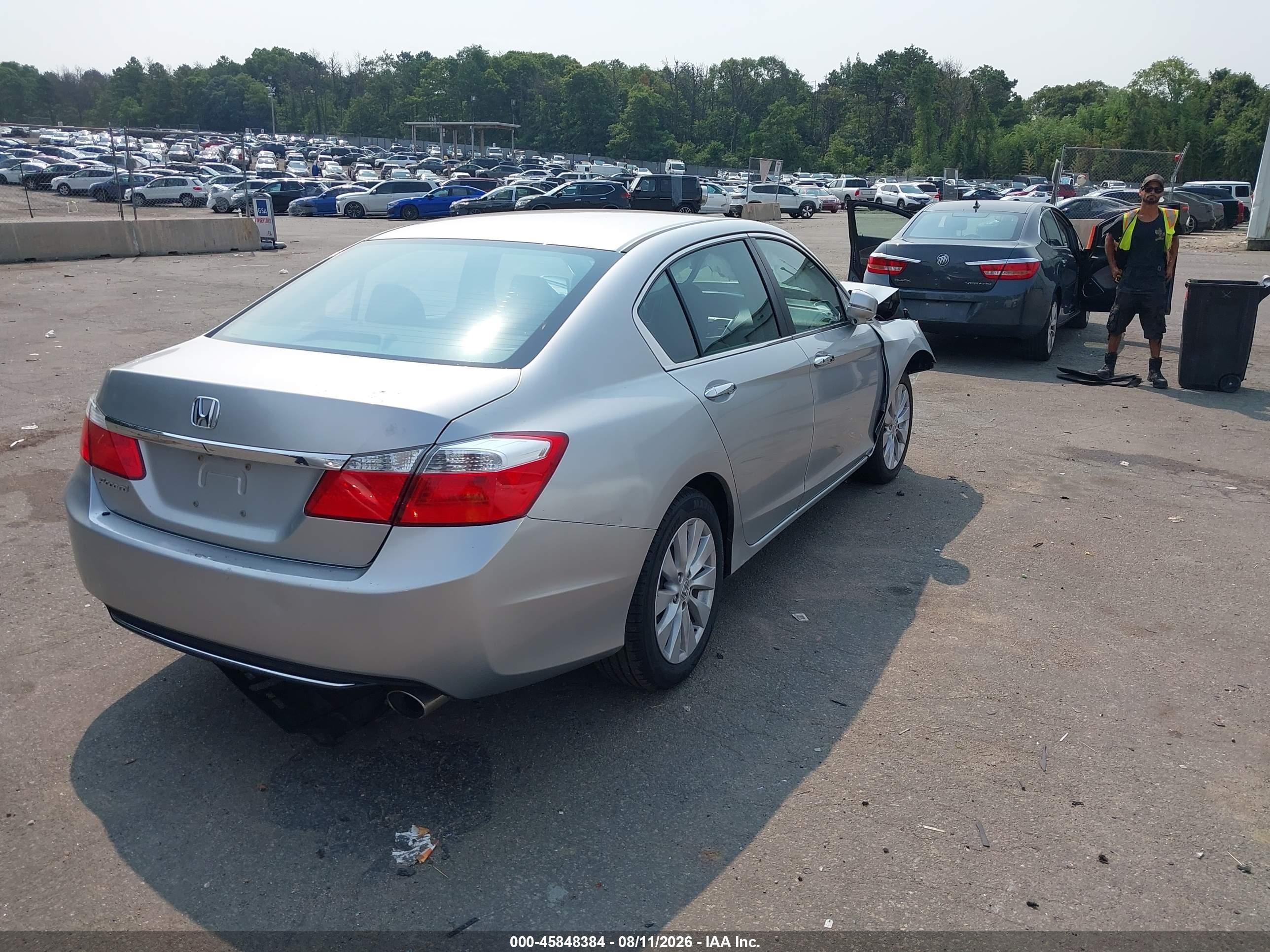 2013 Honda Accord Ex Silver vin: 1HGCR2F77DA177746