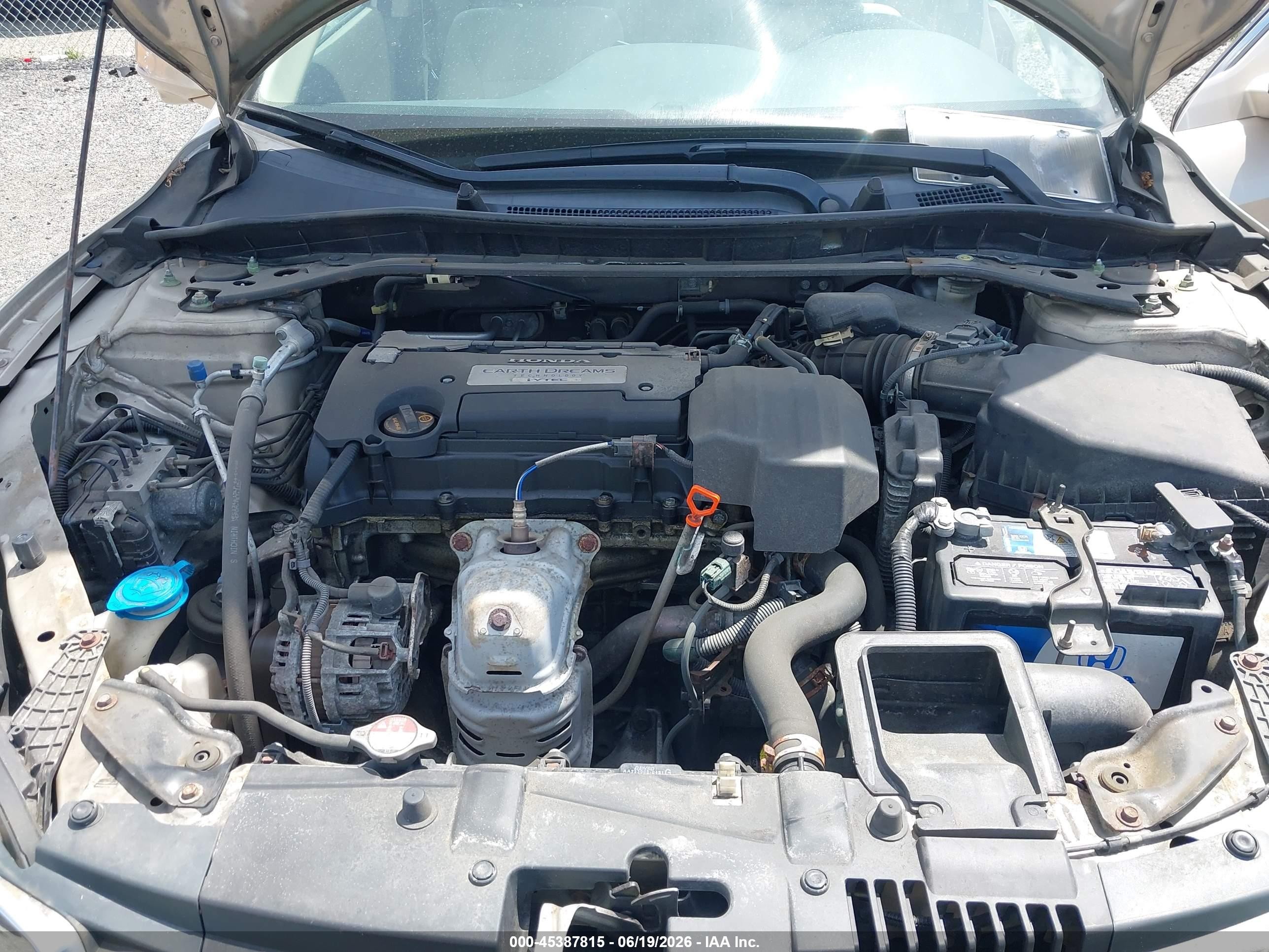 2013 Honda Accord Ex Gold vin: 1HGCR2F77DA272680