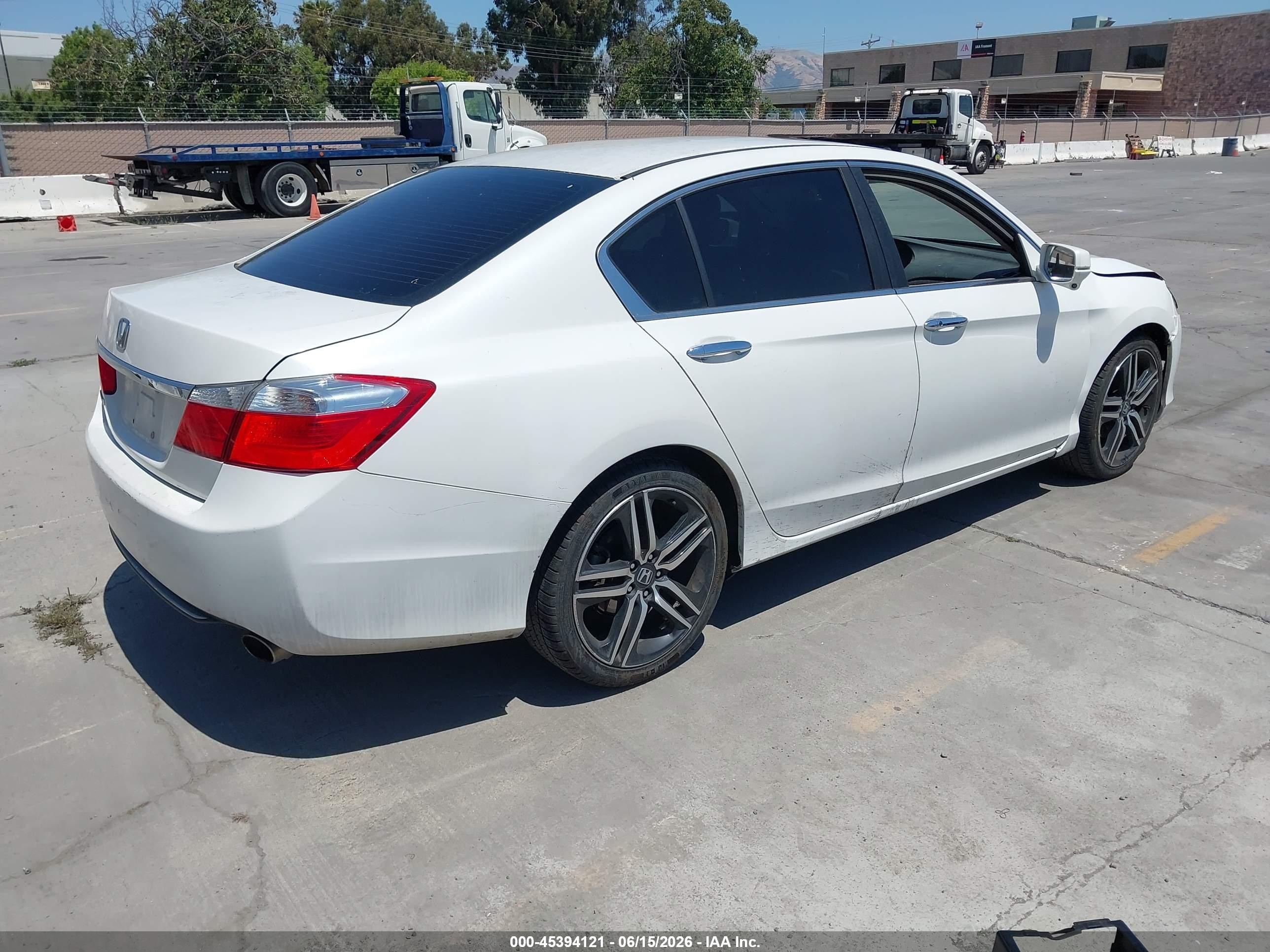 2015 Honda Accord Ex White vin: 1HGCR2F77FA010693