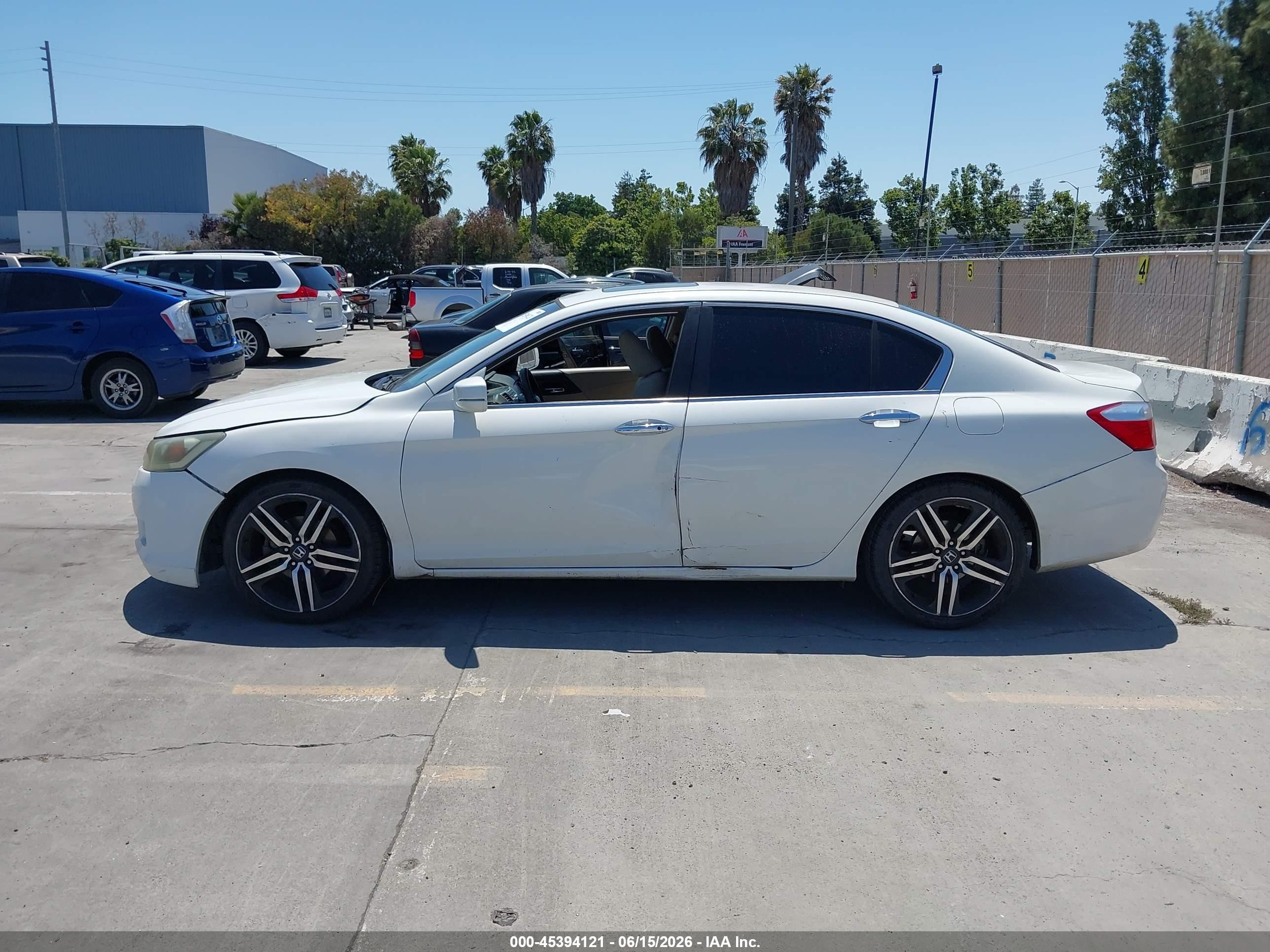 2015 Honda Accord Ex White vin: 1HGCR2F77FA010693