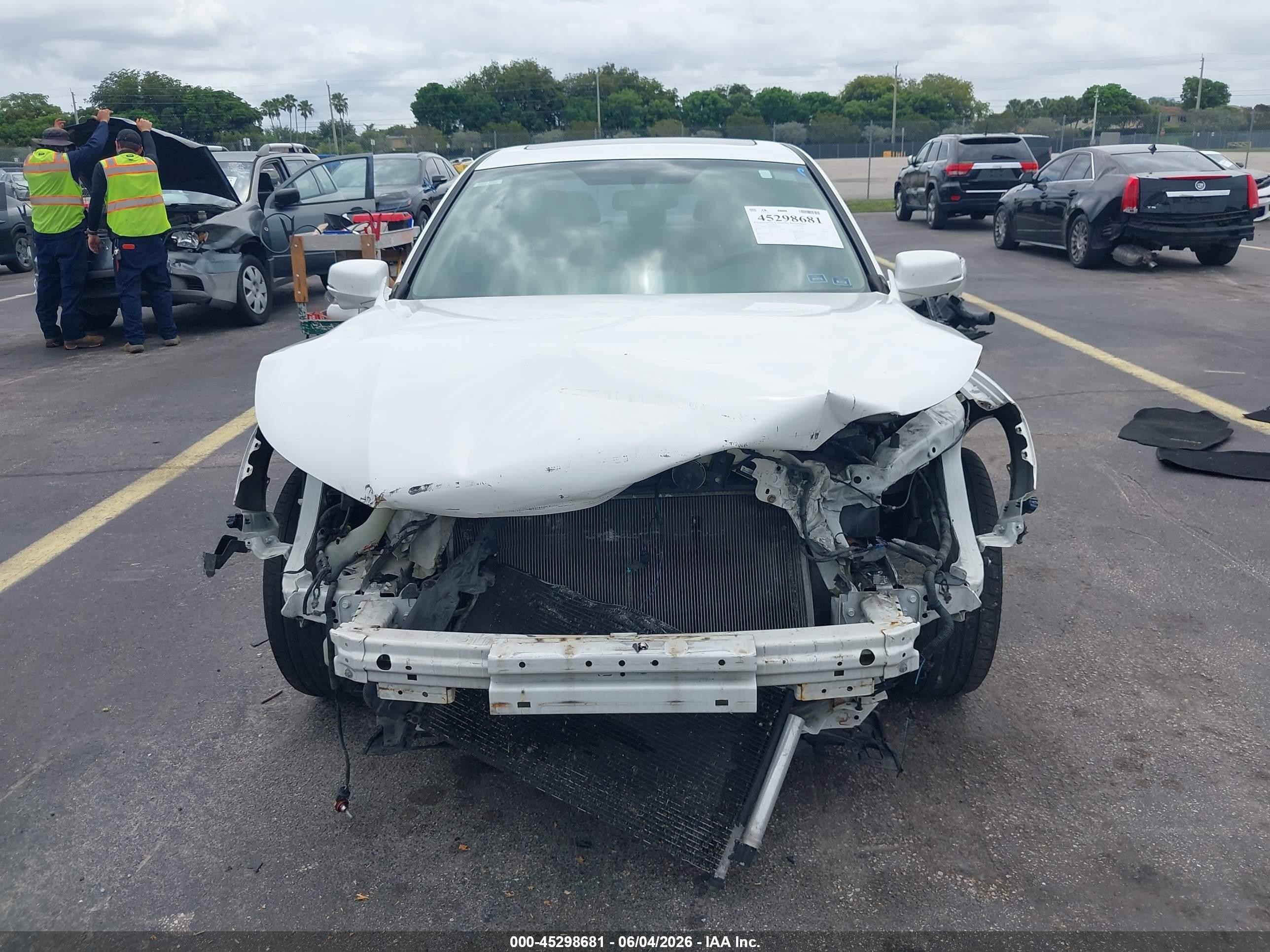 2015 Honda Accord Ex White vin: 1HGCR2F77FA062728
