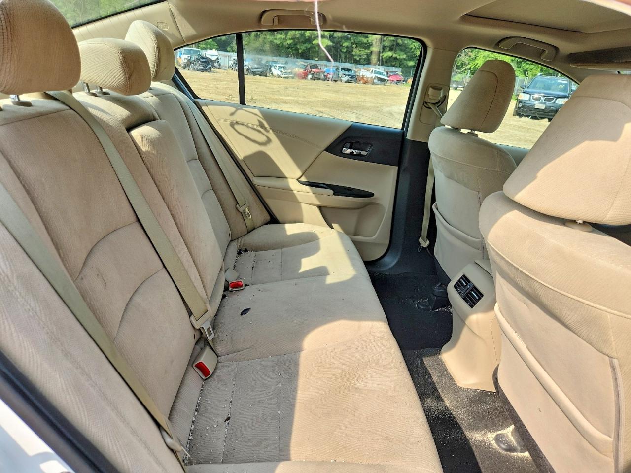 2015 Honda Accord Ex White vin: 1HGCR2F77FA256868