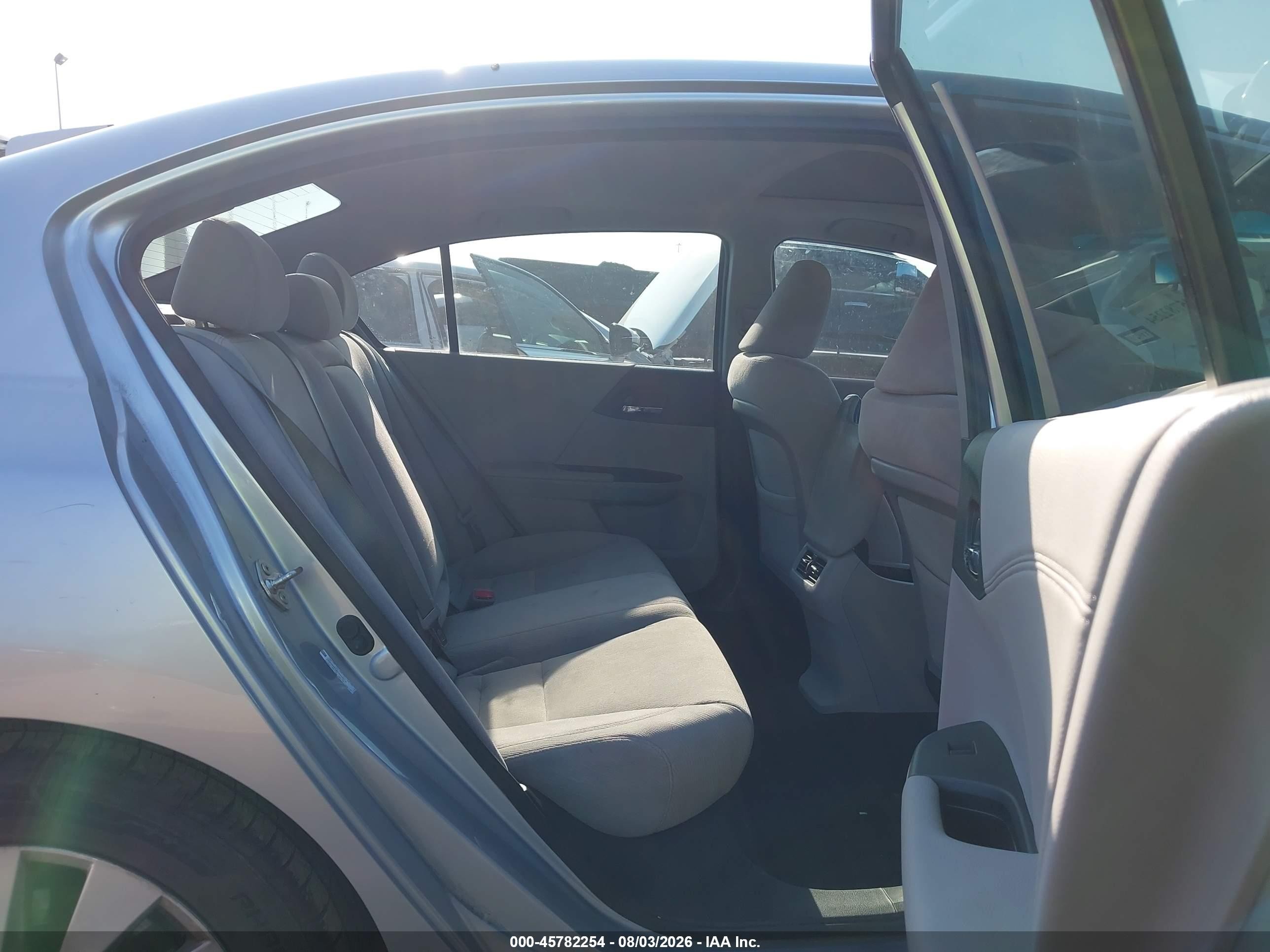 2013 Honda Accord Ex Silver vin: 1HGCR2F78DA042078