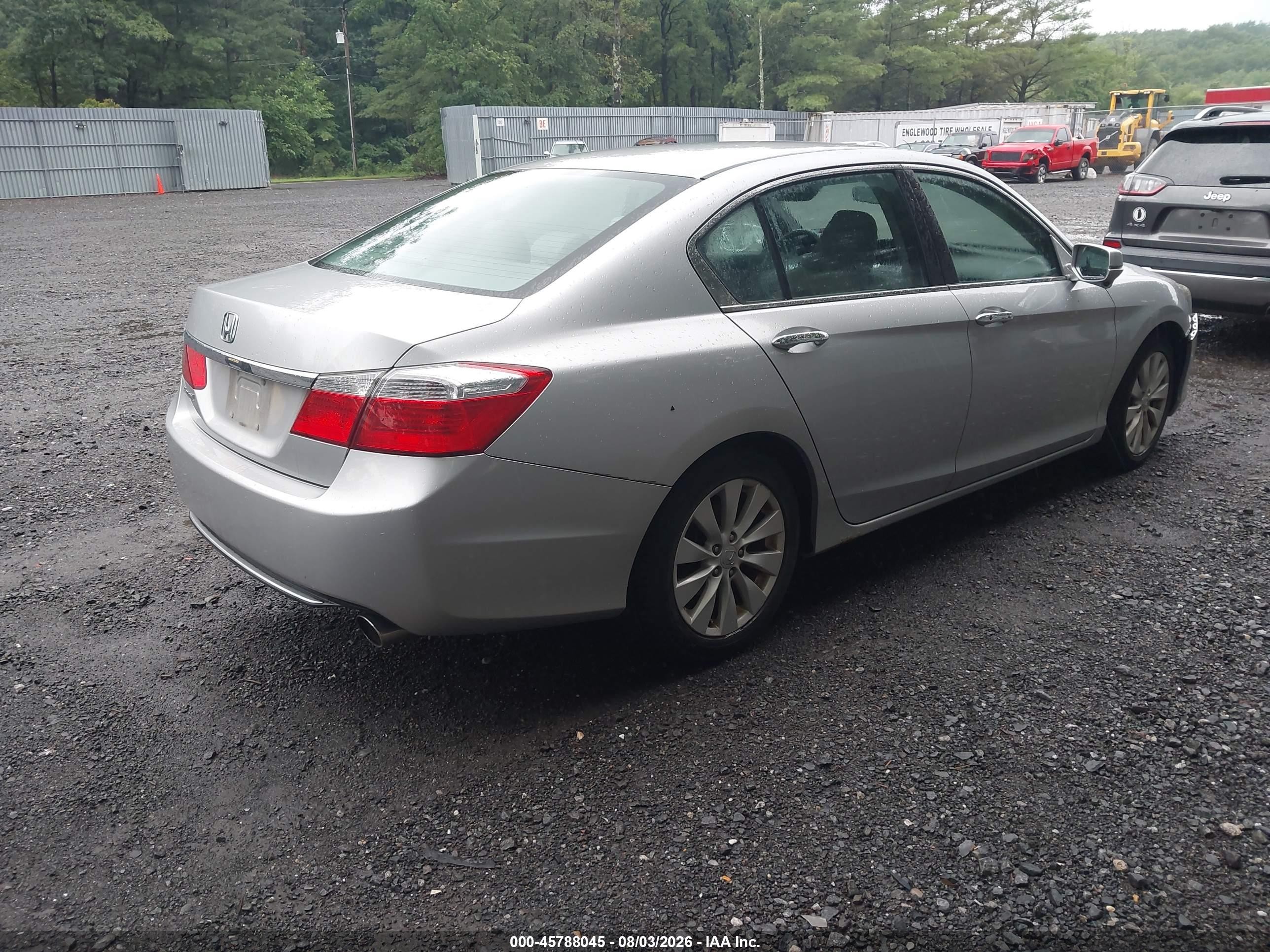 2013 Honda Accord Ex Silver vin: 1HGCR2F79DA051033