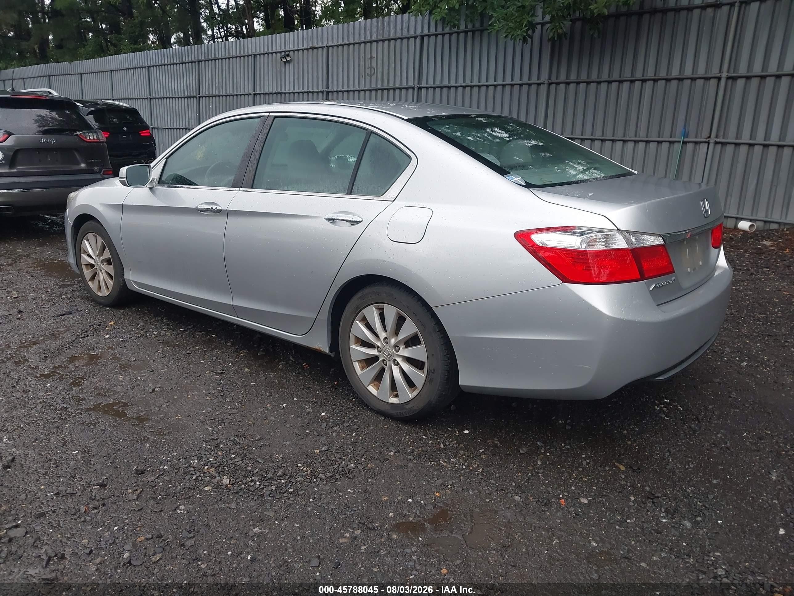 2013 Honda Accord Ex Silver vin: 1HGCR2F79DA051033