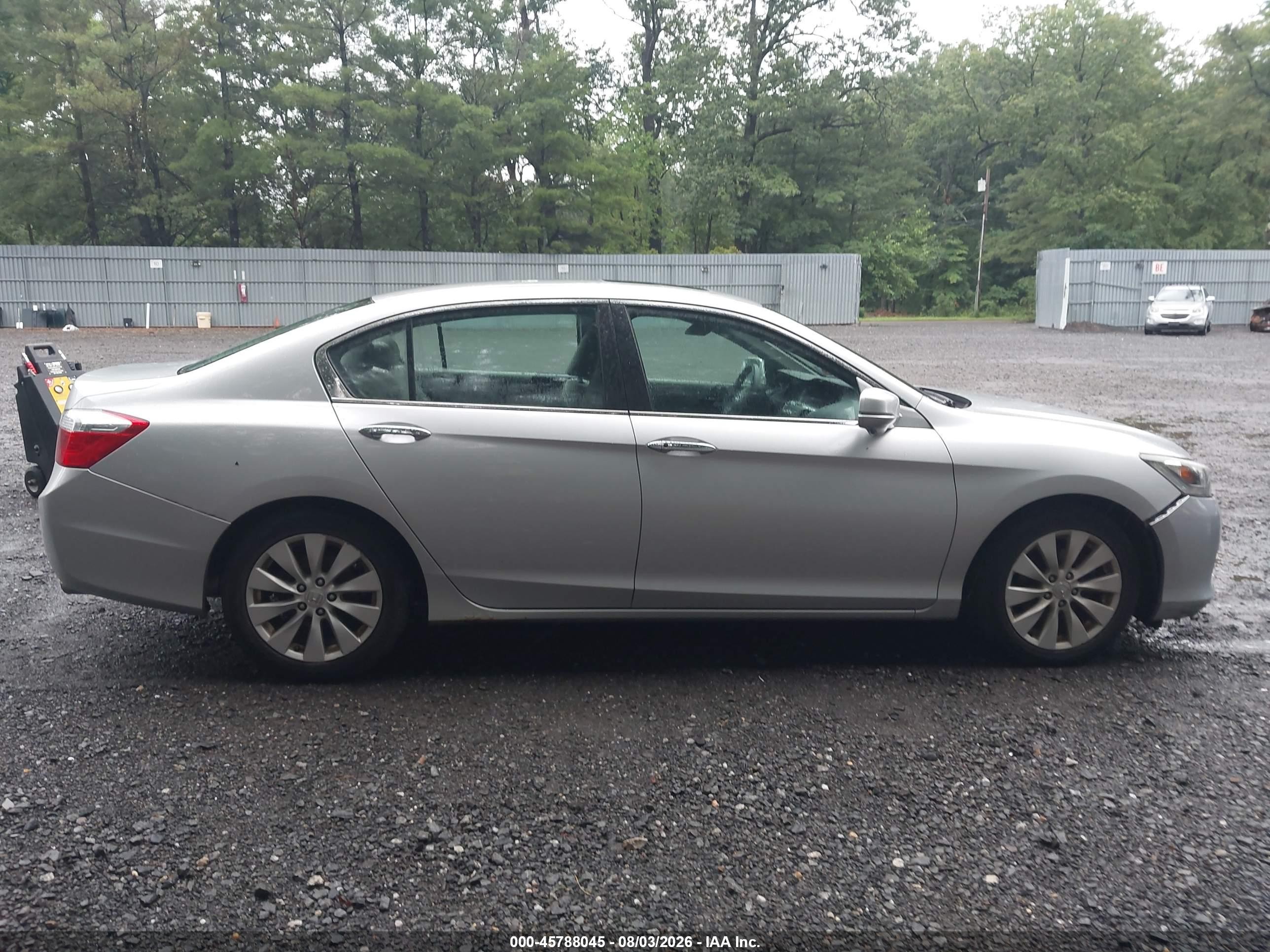 2013 Honda Accord Ex Silver vin: 1HGCR2F79DA051033
