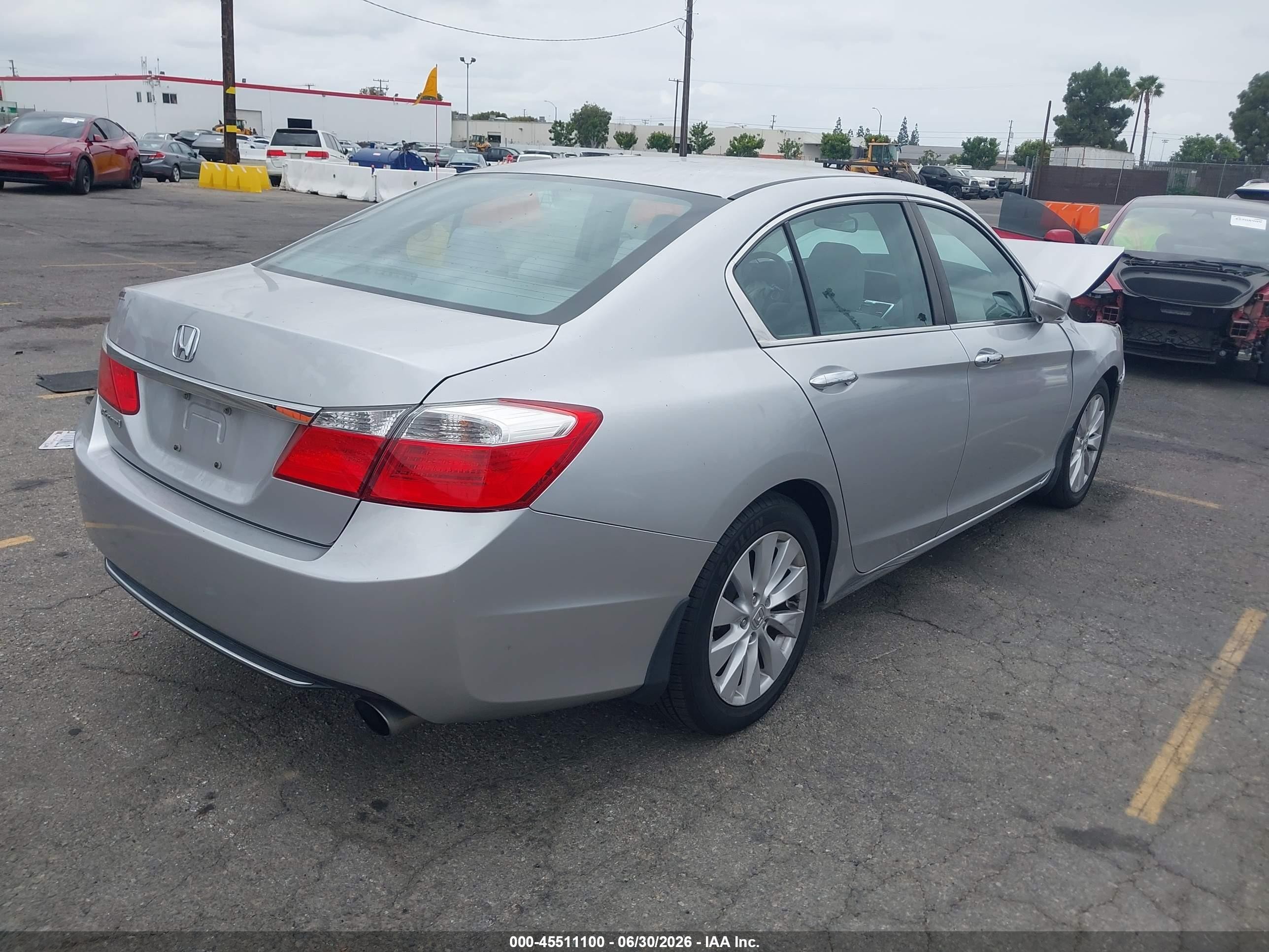 2013 Honda Accord Ex Silver vin: 1HGCR2F79DA108122