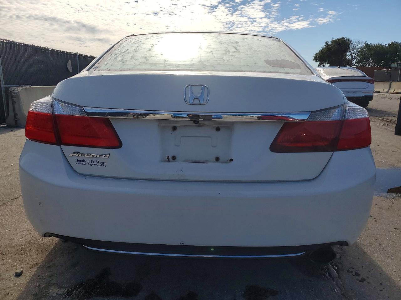 2013 Honda Accord Ex White vin: 1HGCR2F79DA171138