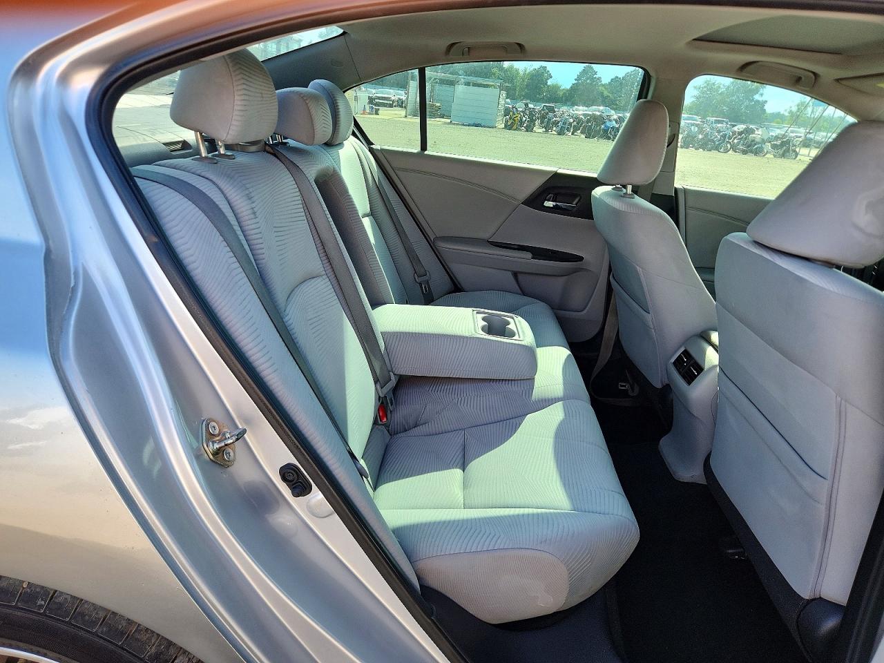 2015 Honda Accord Ex Silver vin: 1HGCR2F79FA022280
