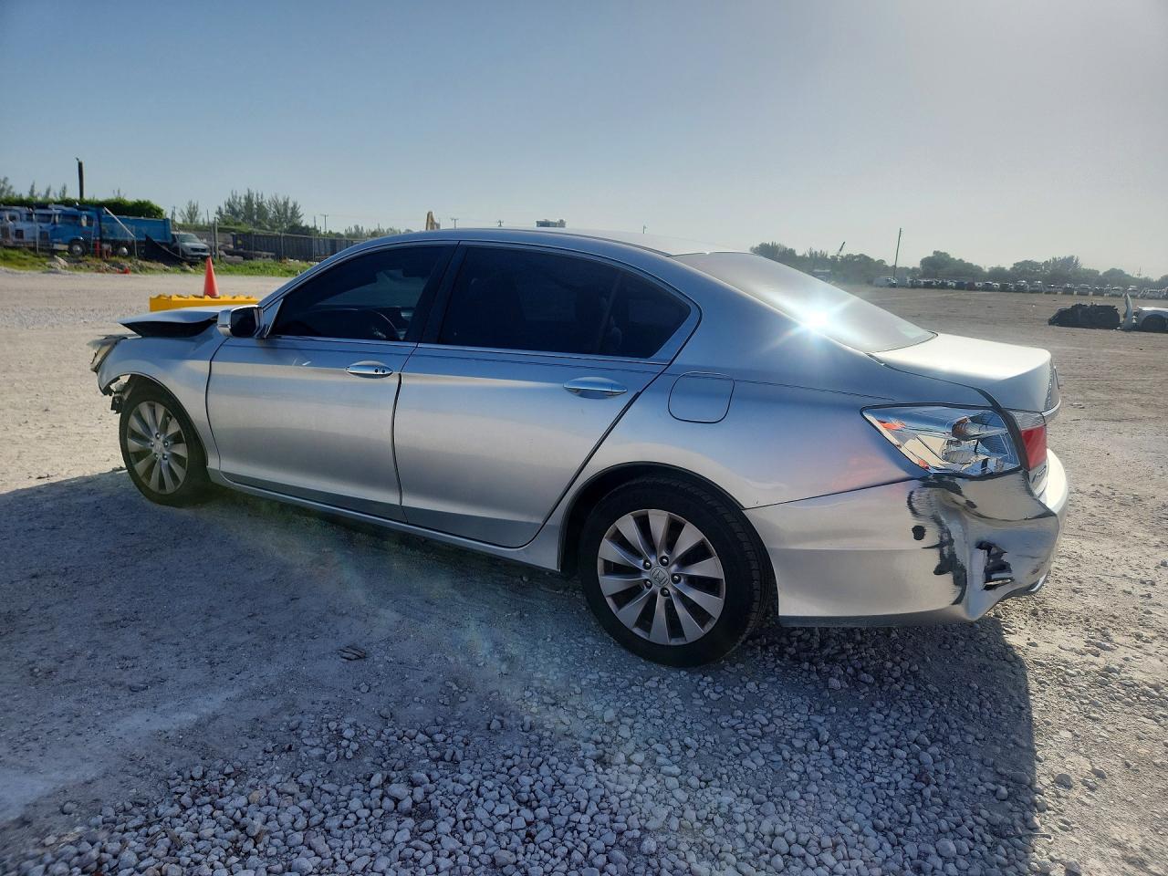 2015 Honda Accord Ex Silver vin: 1HGCR2F79FA038852