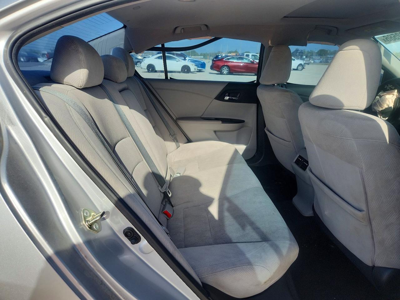 2015 Honda Accord Ex Silver vin: 1HGCR2F79FA038852