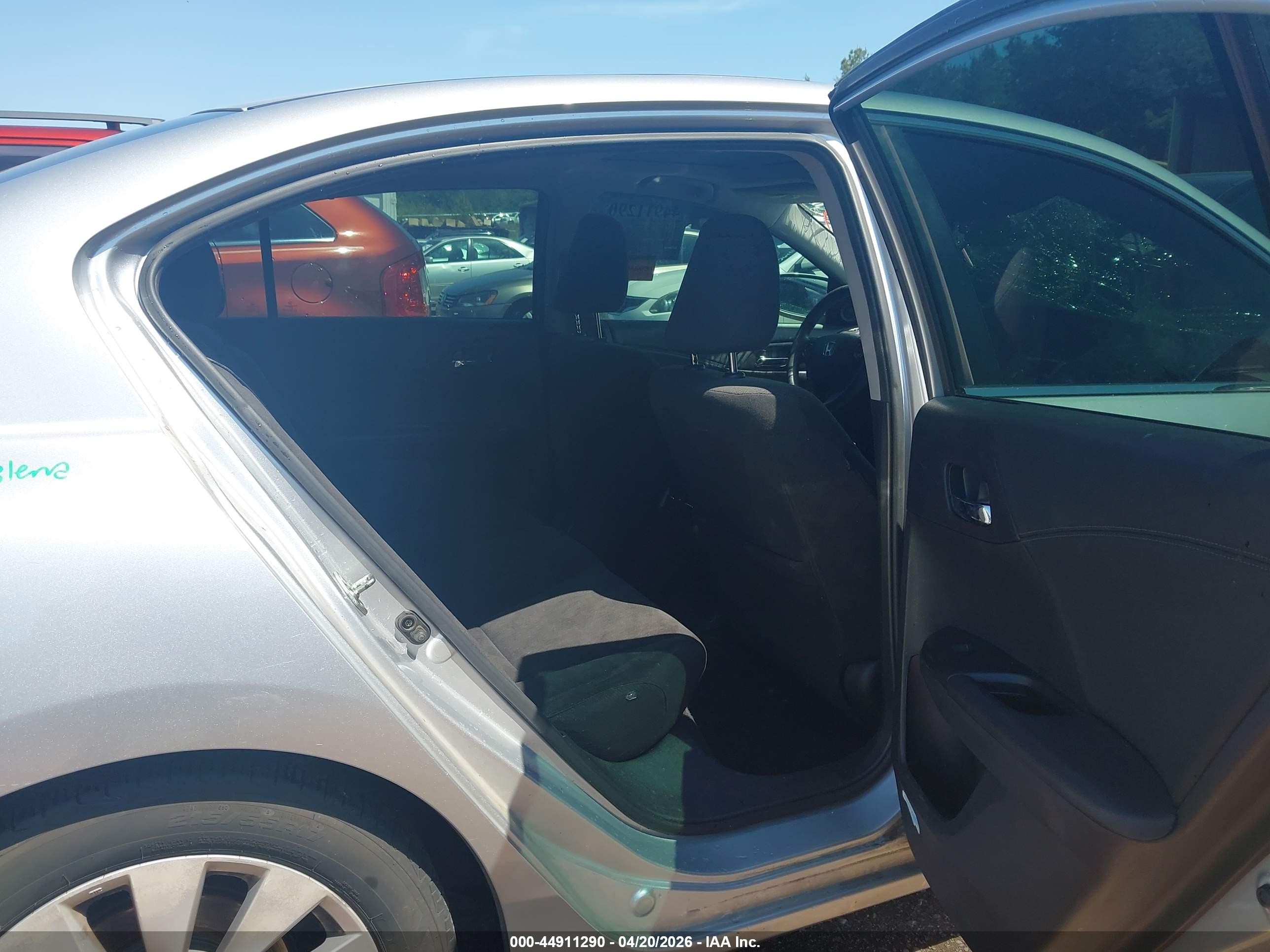 2015 Honda Accord Ex Silver vin: 1HGCR2F79FA178240