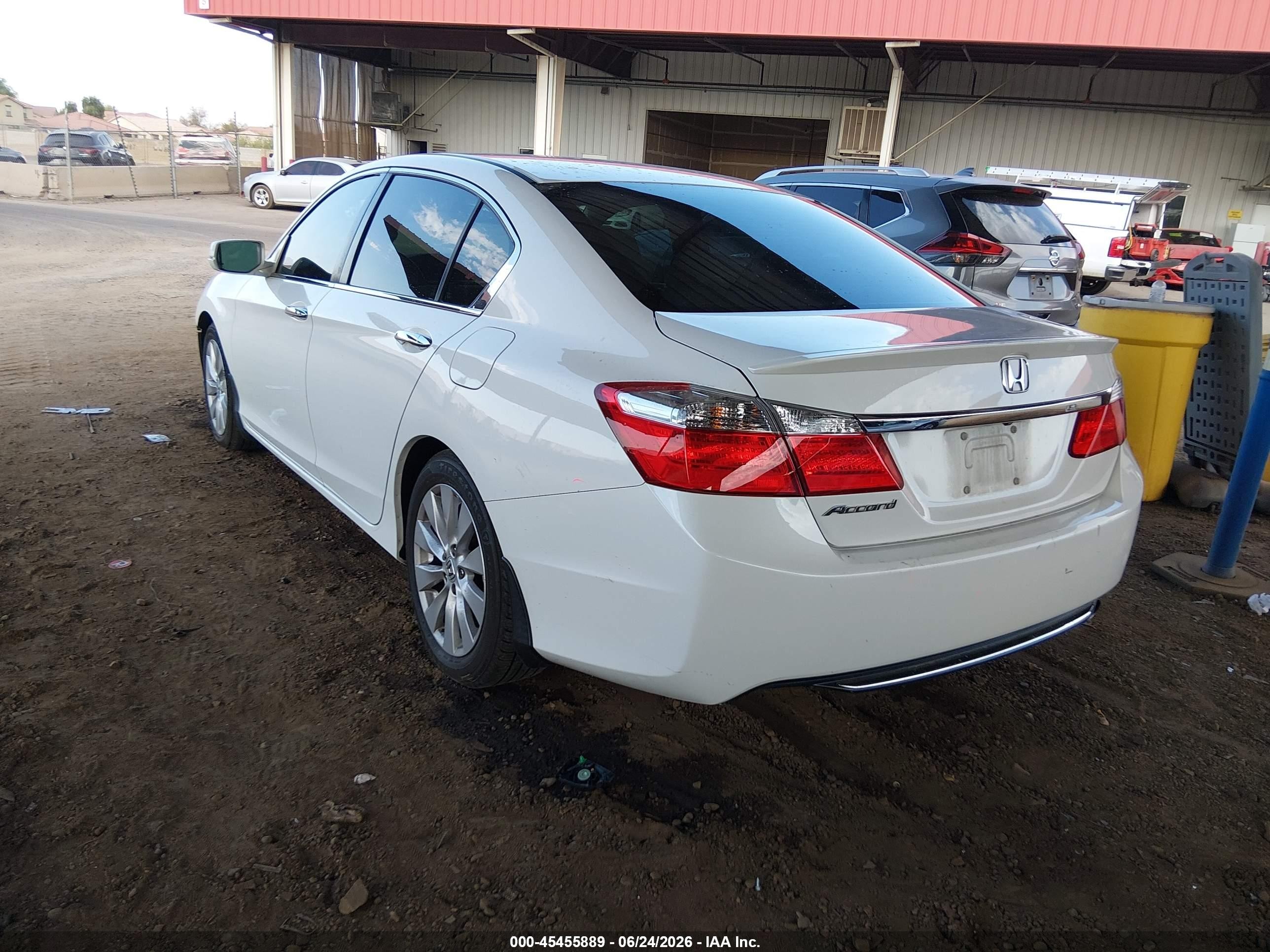 2015 Honda Accord Ex White vin: 1HGCR2F79FA192168