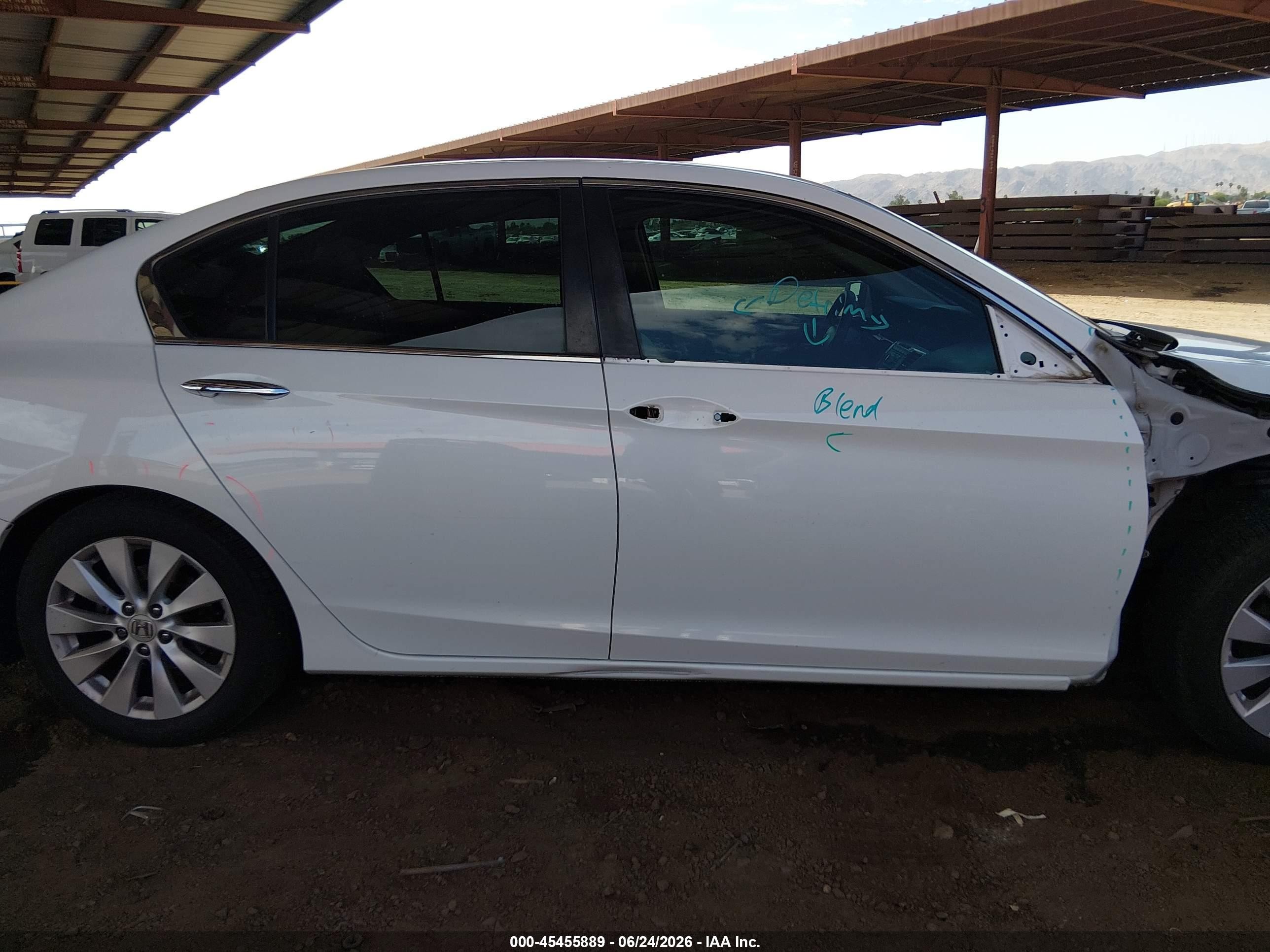 2015 Honda Accord Ex White vin: 1HGCR2F79FA192168