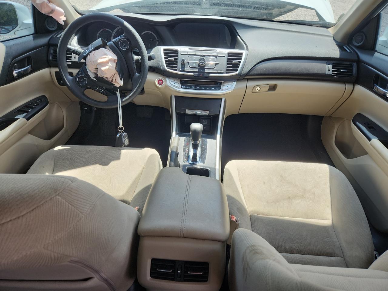 2015 Honda Accord Ex White vin: 1HGCR2F79FA250361