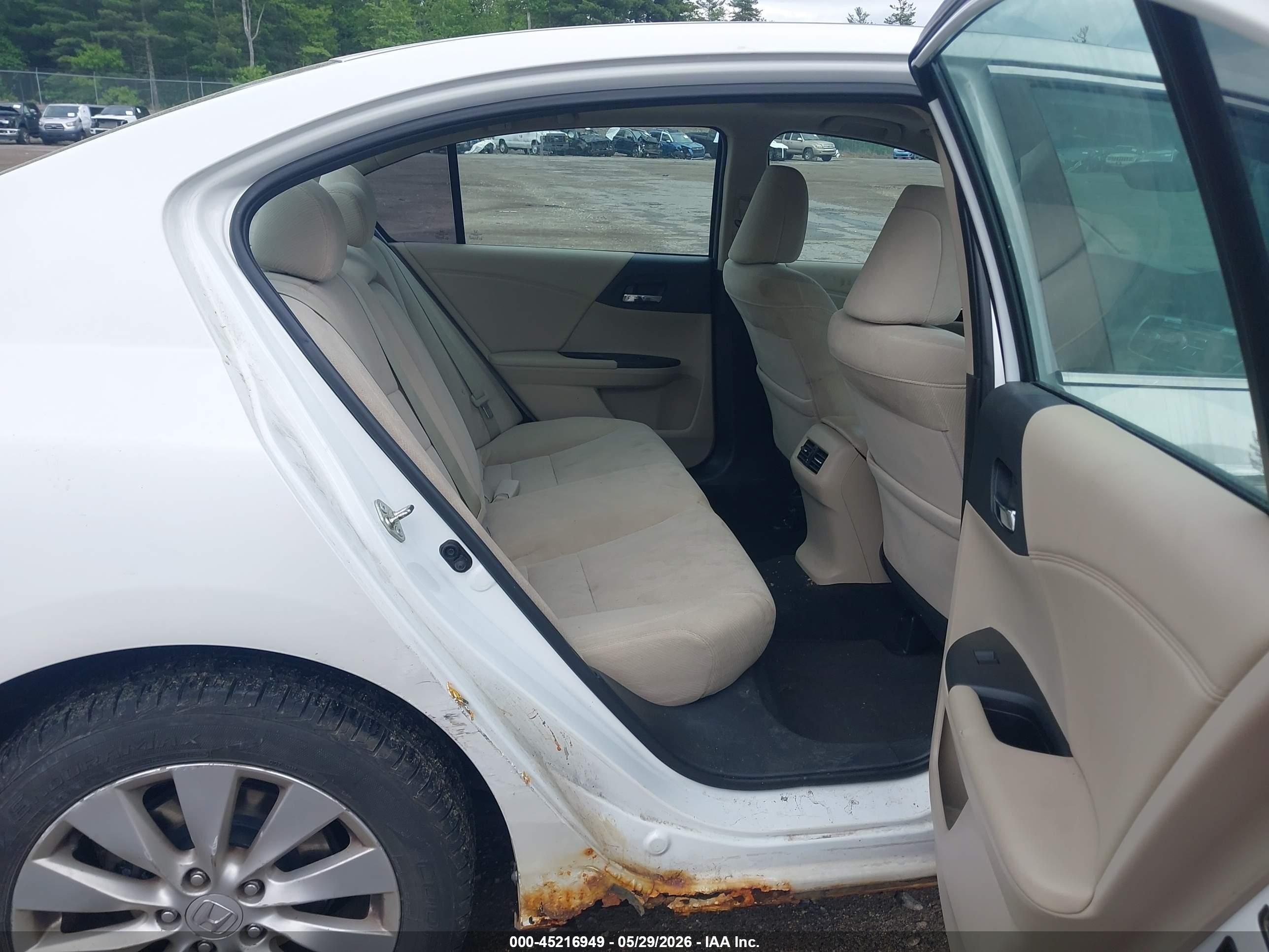 2015 Honda Accord Ex White vin: 1HGCR2F79FA258671