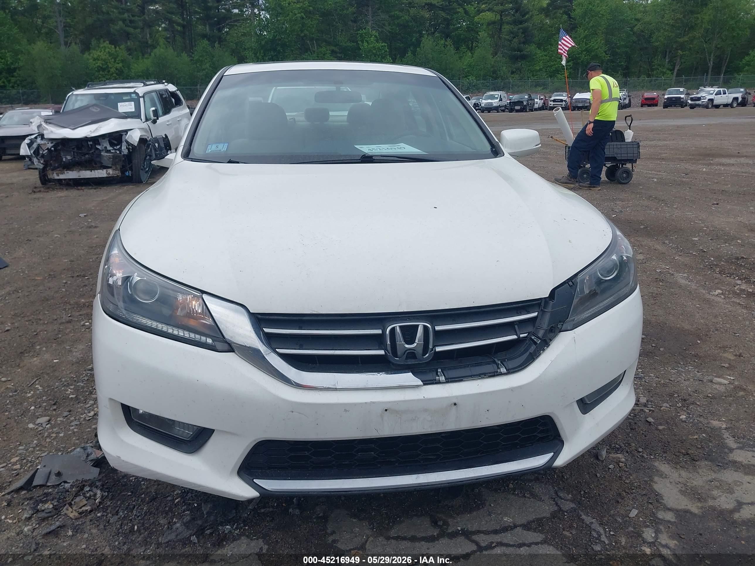 2015 Honda Accord Ex White vin: 1HGCR2F79FA258671