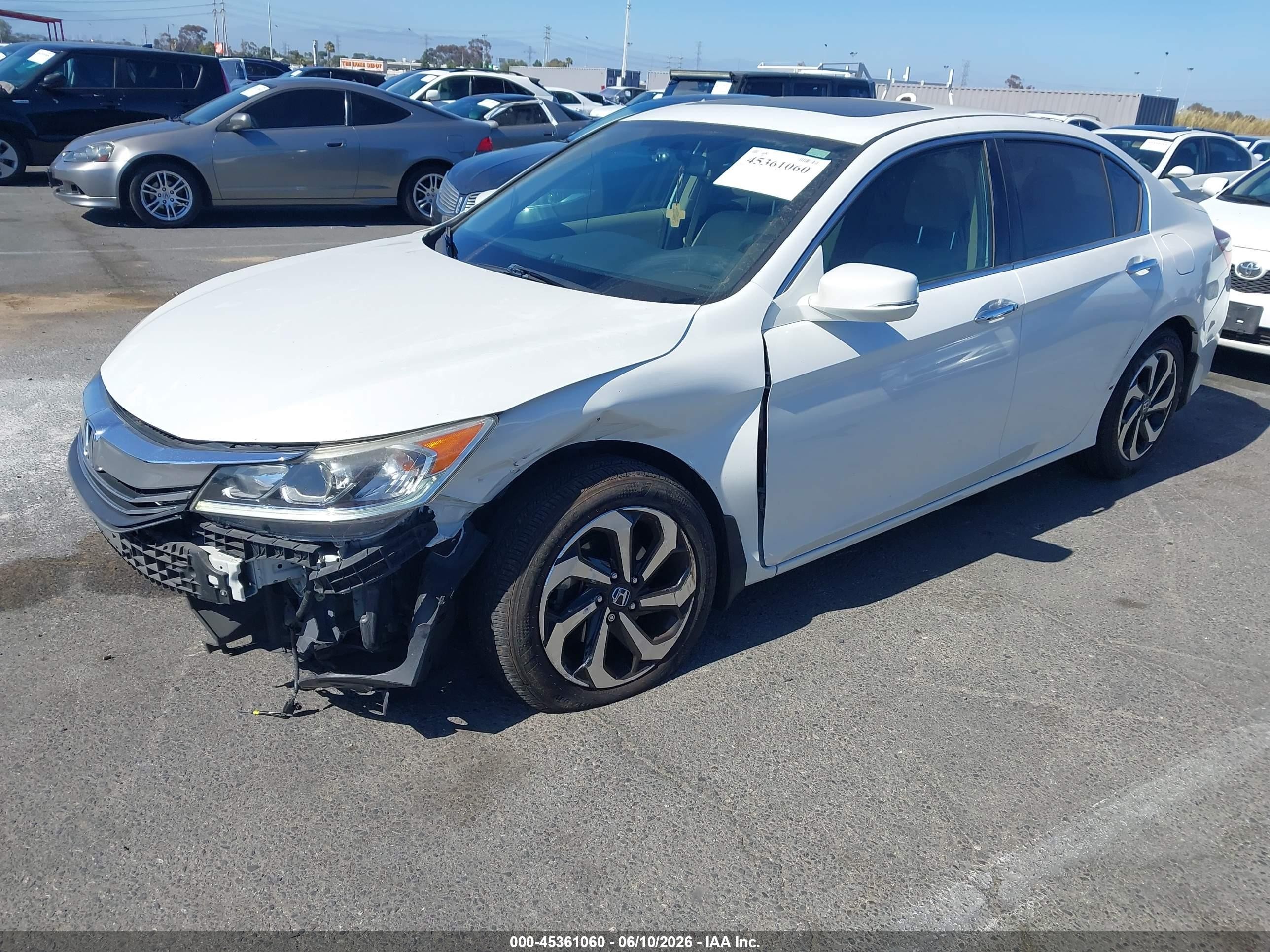 2017 Honda Accord Ex White vin: 1HGCR2F79HA167869