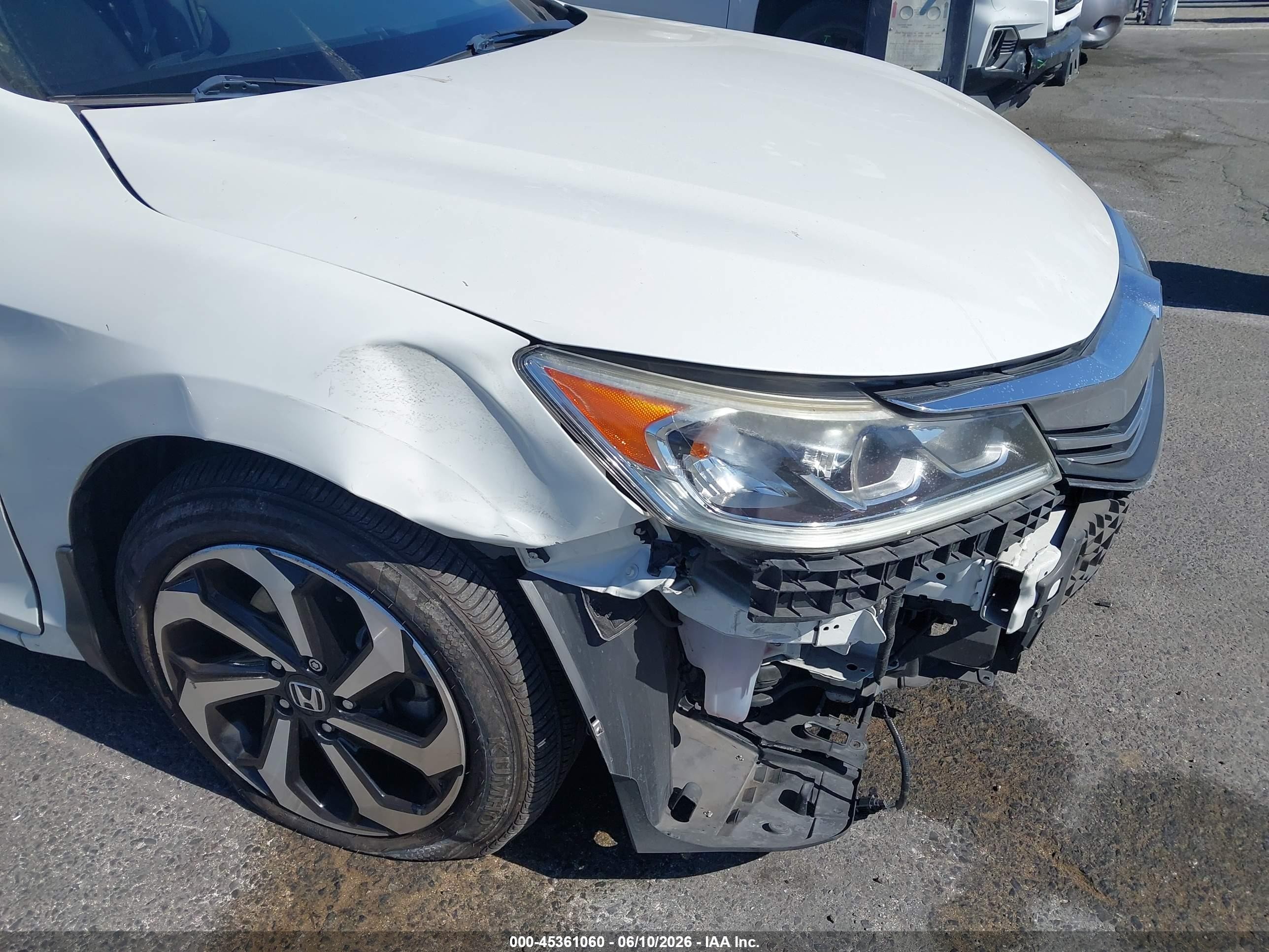 2017 Honda Accord Ex White vin: 1HGCR2F79HA167869