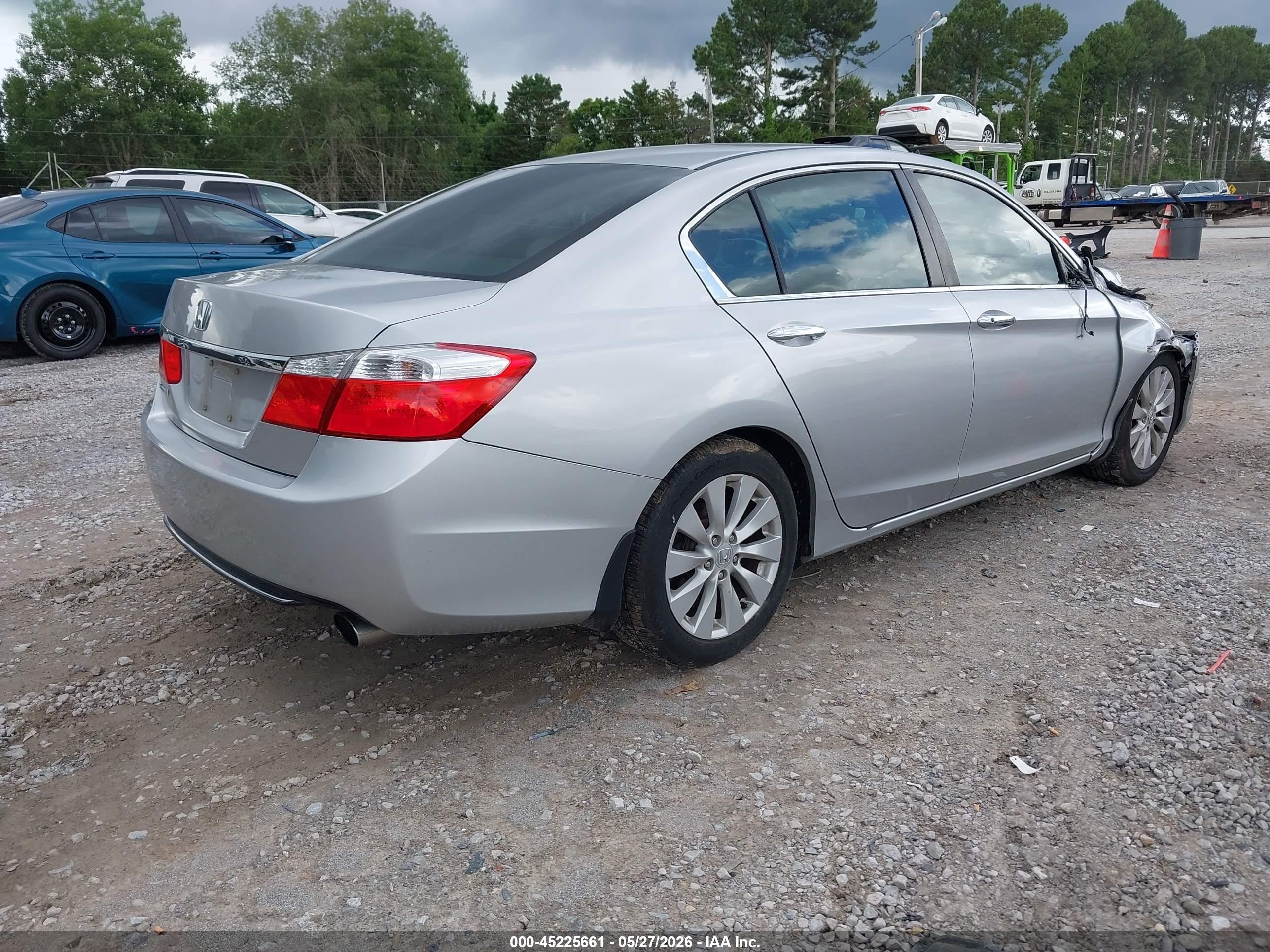2013 Honda Accord Ex Silver vin: 1HGCR2F7XDA007381