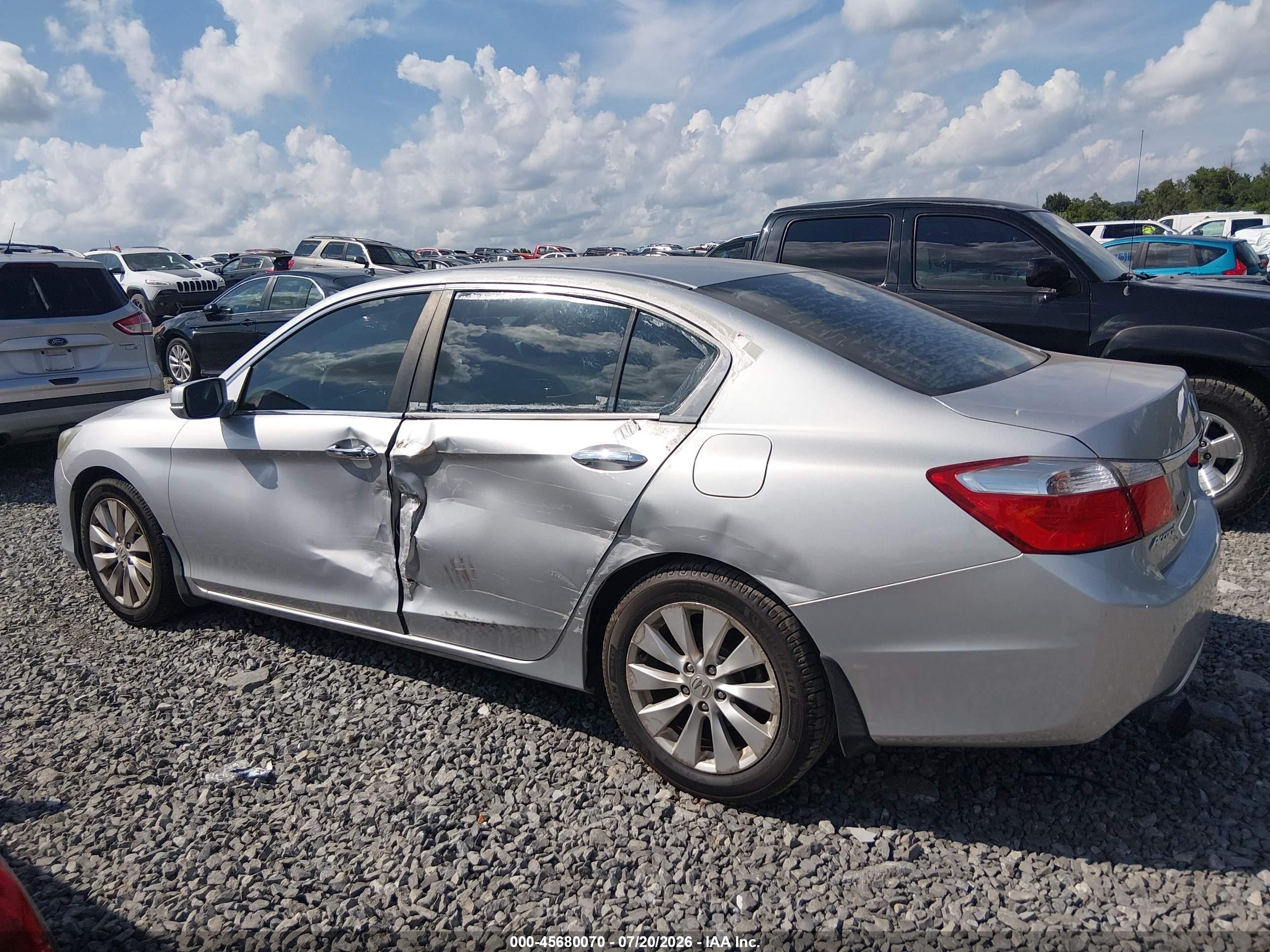 2013 Honda Accord Ex White vin: 1HGCR2F7XDA008935