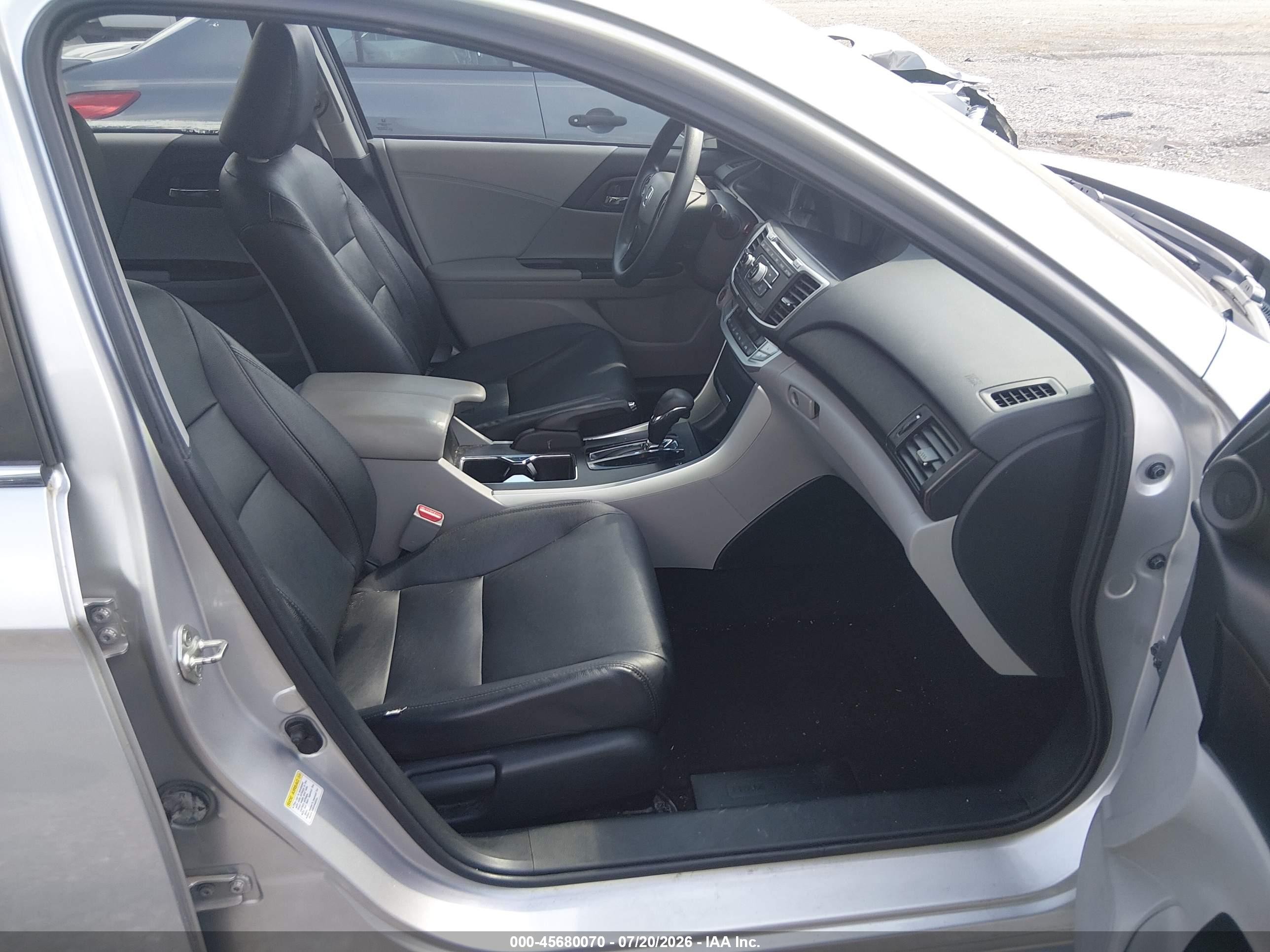 2013 Honda Accord Ex White vin: 1HGCR2F7XDA008935