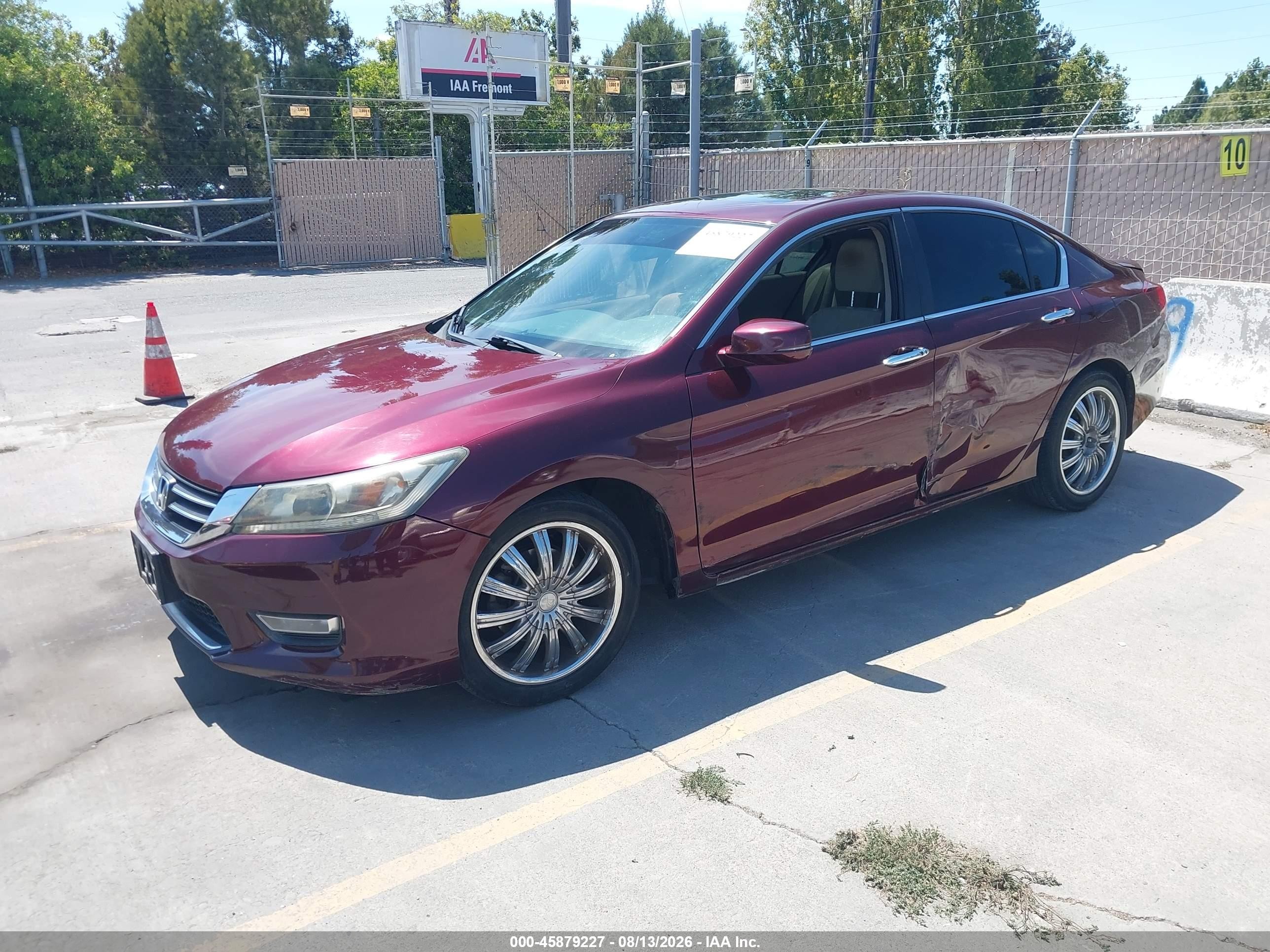 2013 Honda Accord Ex Maroon vin: 1HGCR2F7XDA072537