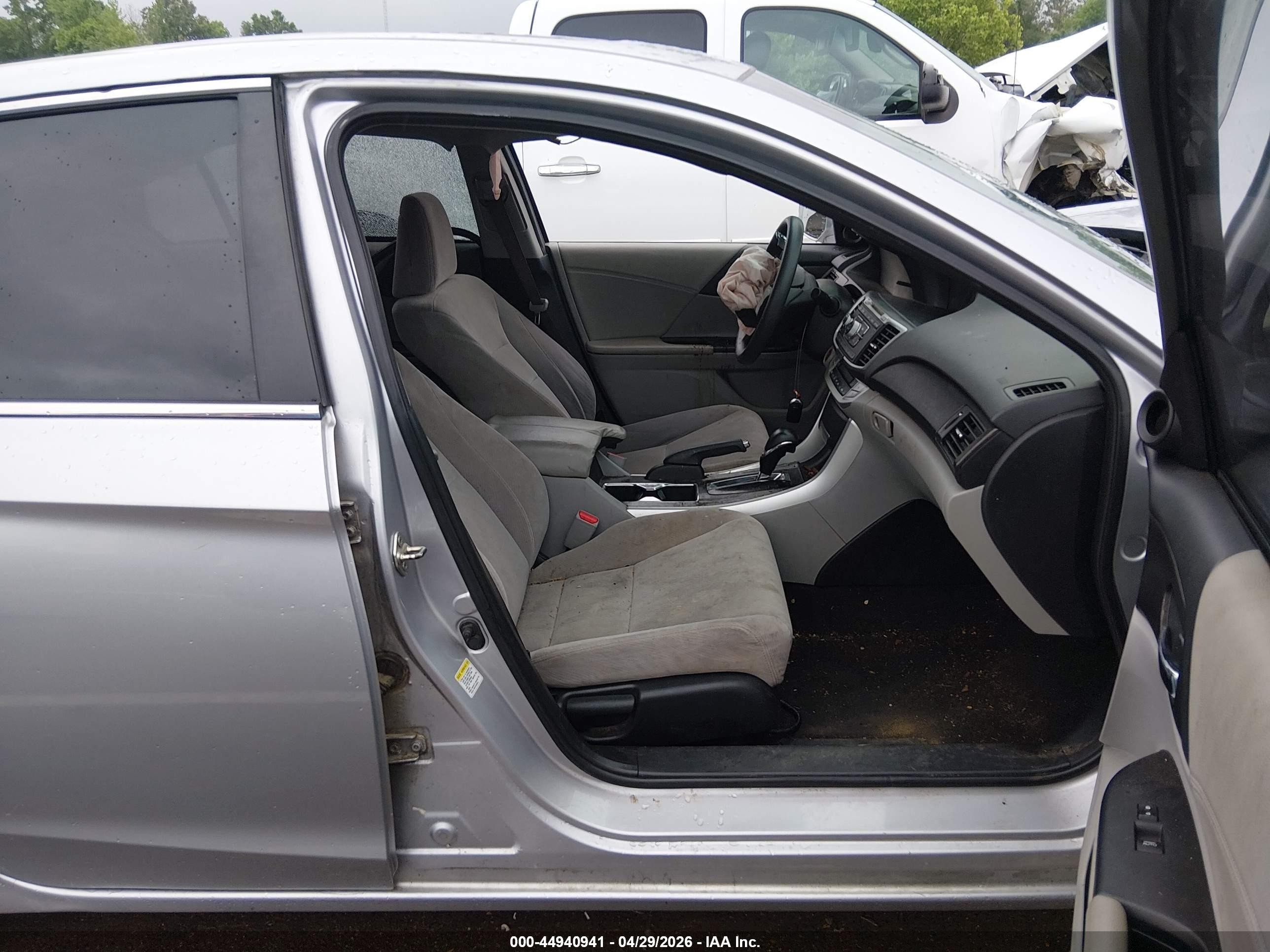 2013 Honda Accord Ex Silver vin: 1HGCR2F7XDA098720