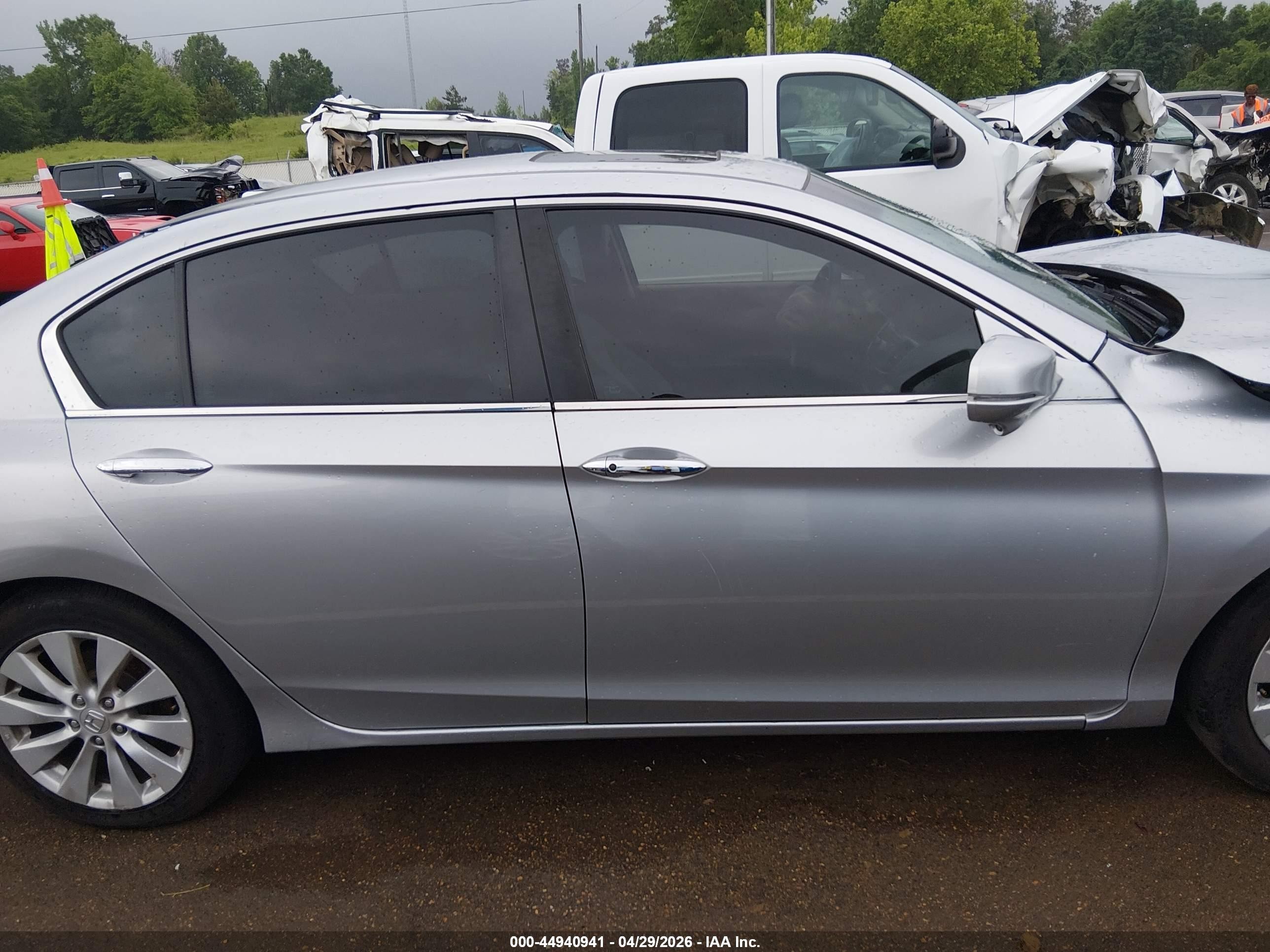 2013 Honda Accord Ex Silver vin: 1HGCR2F7XDA098720