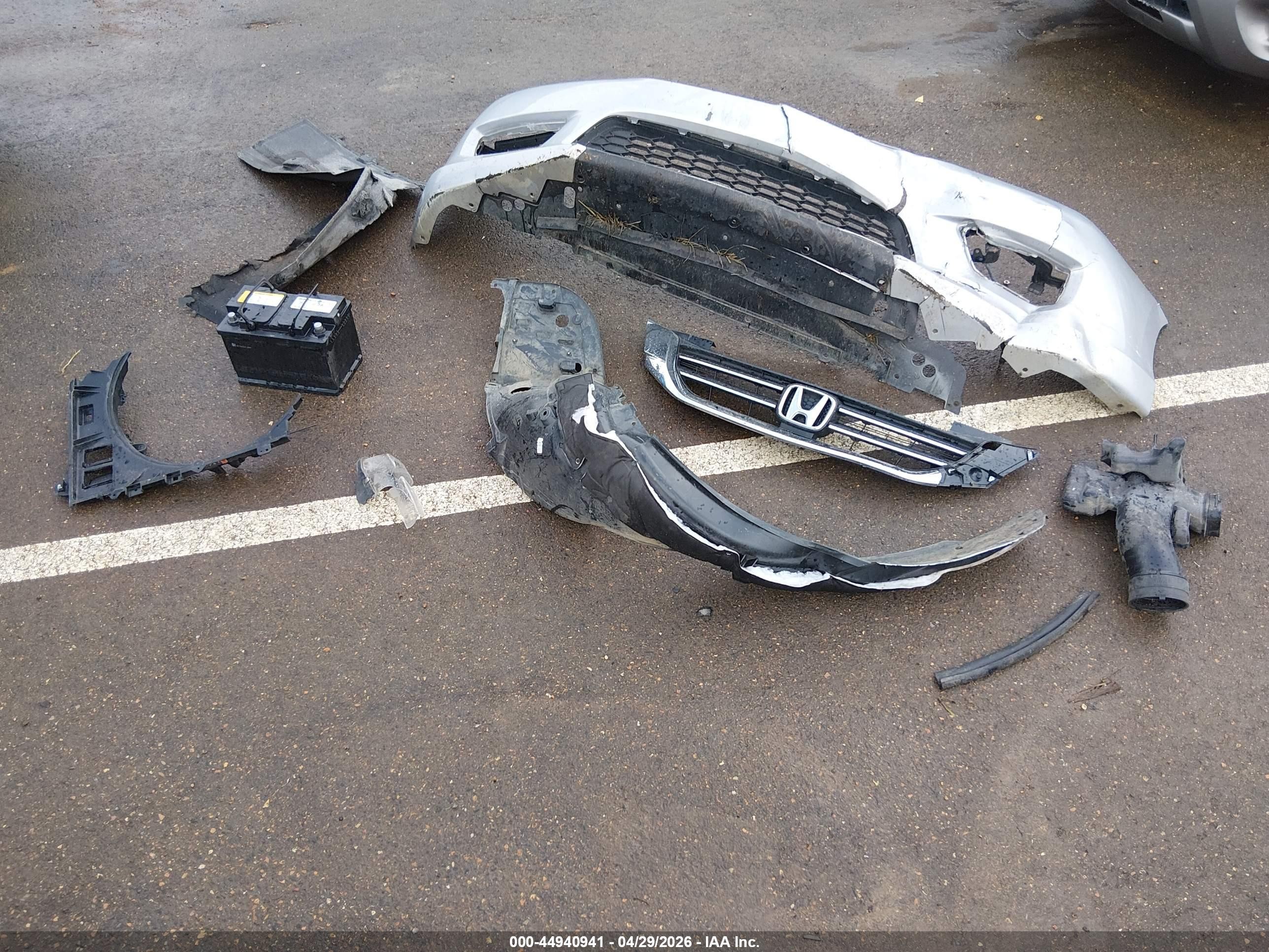 2013 Honda Accord Ex Silver vin: 1HGCR2F7XDA098720