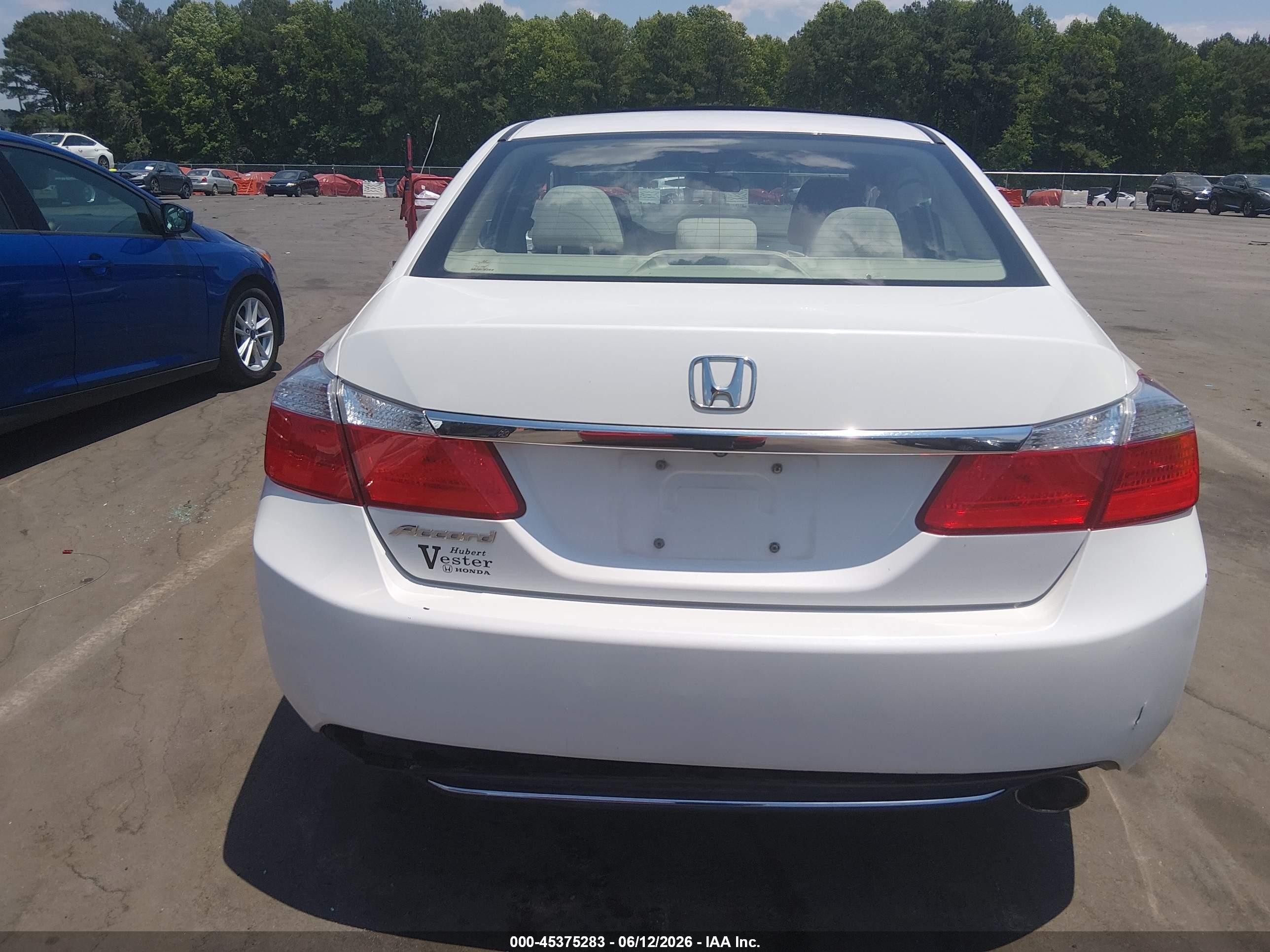 2013 Honda Accord Ex White vin: 1HGCR2F7XDA248986
