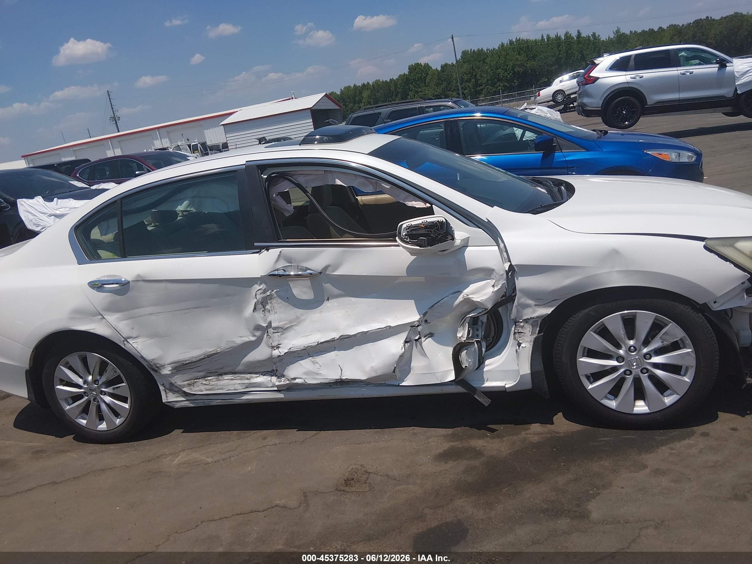 2013 Honda Accord Ex White vin: 1HGCR2F7XDA248986
