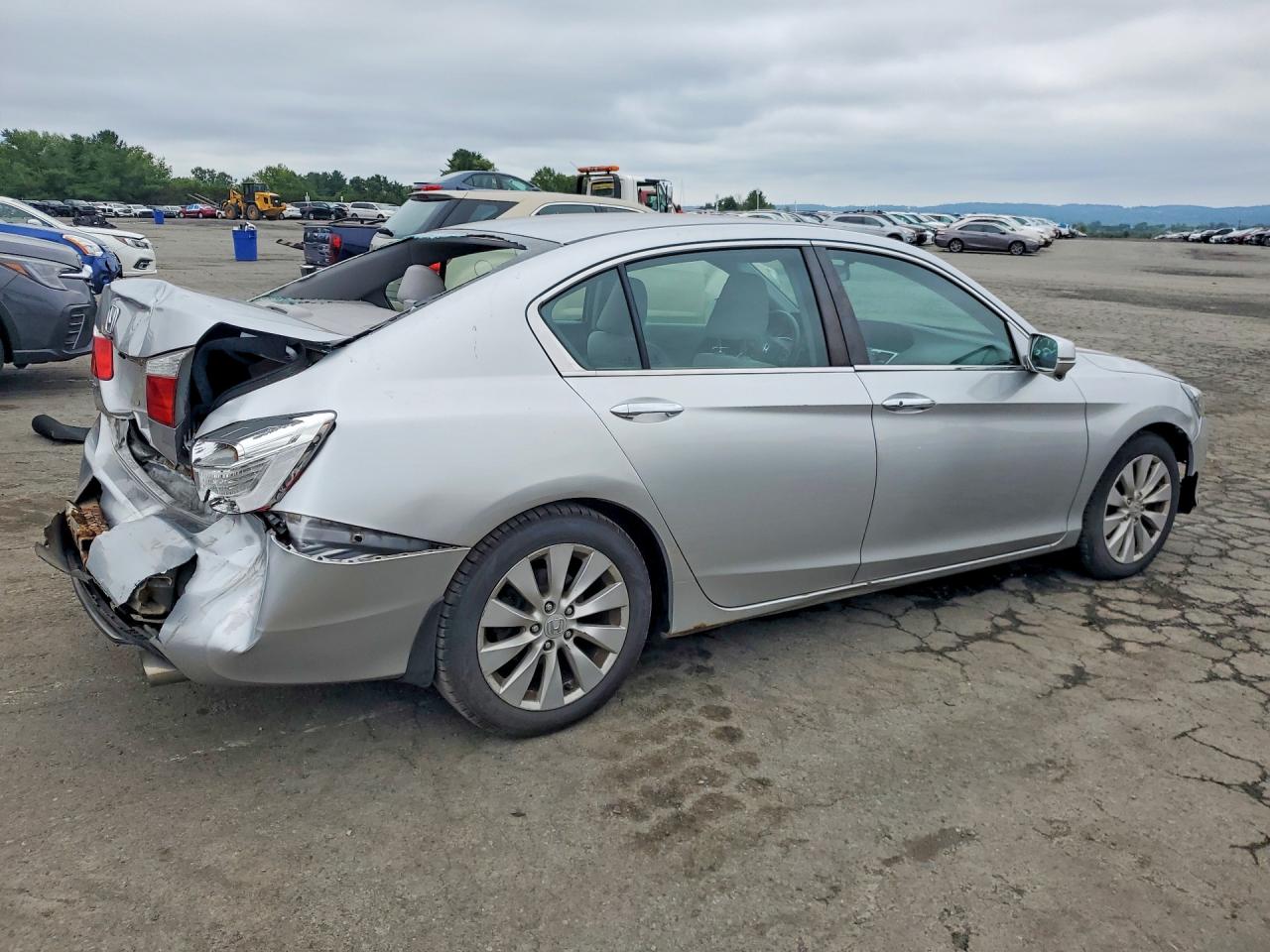 2014 Honda Accord Ex Серебряный vin: 1HGCR2F7XEA119583