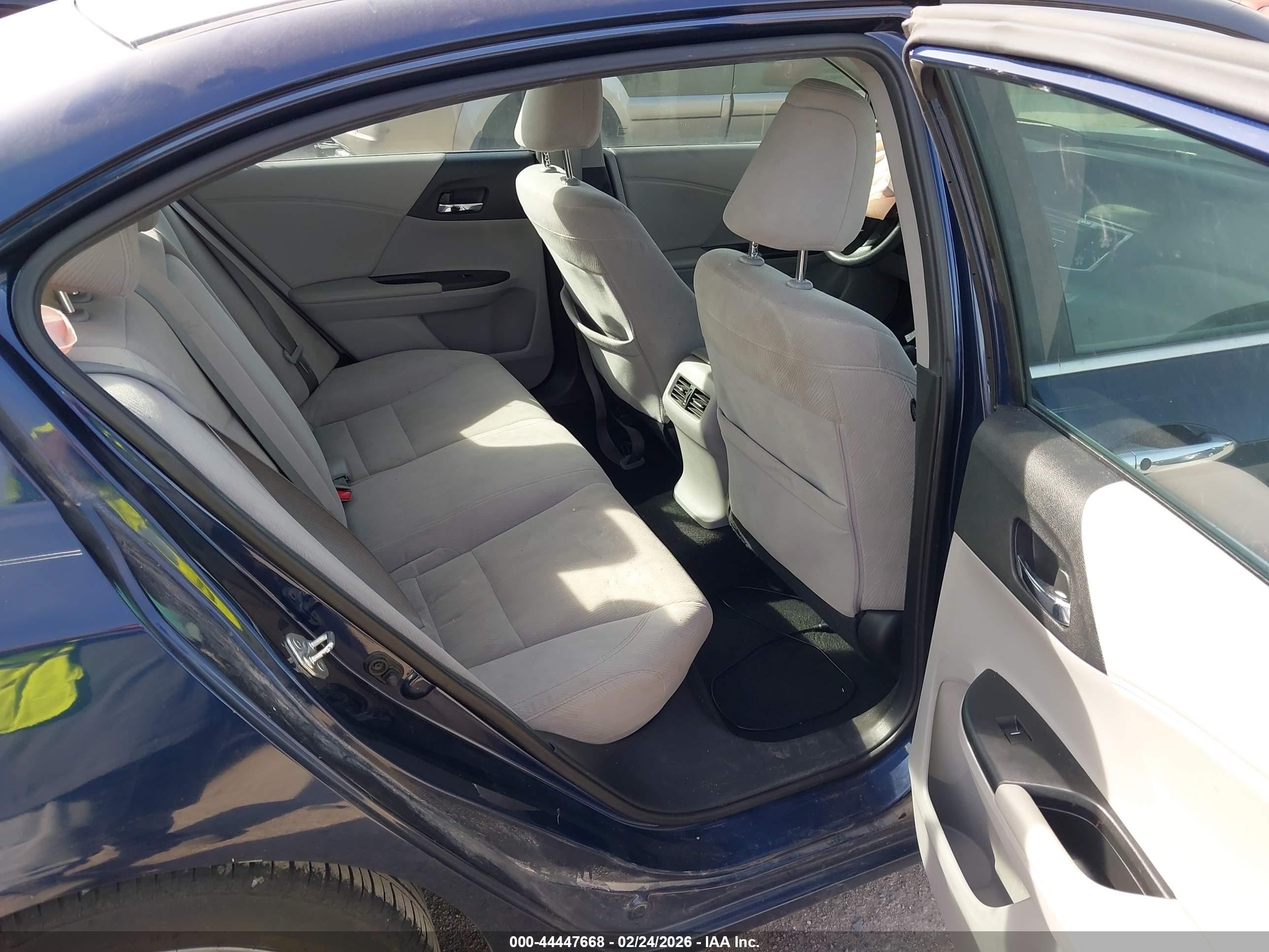 2015 Honda Accord Ex Blue vin: 1HGCR2F7XFA214677