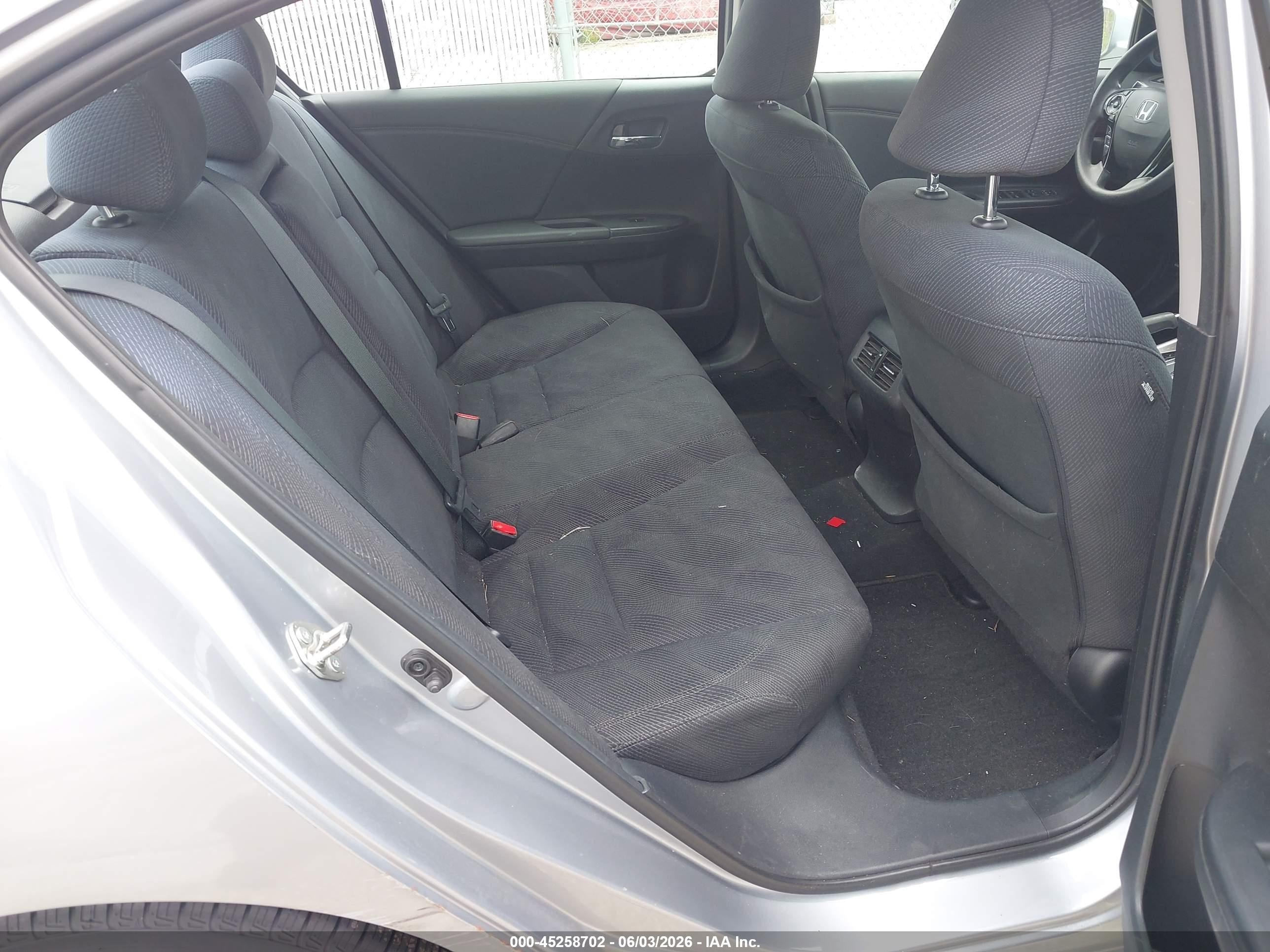 2016 Honda Accord Ex Silver vin: 1HGCR2F7XGA168253