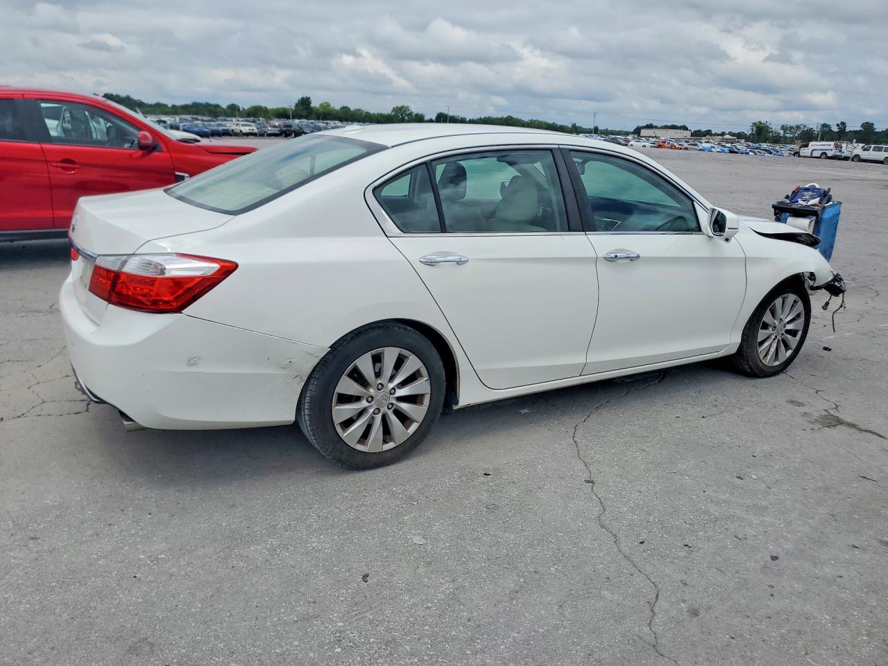 2013 Honda Accord Exl White vin: 1HGCR2F80DA055335