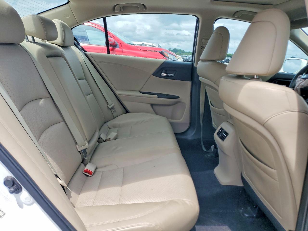 2013 Honda Accord Exl White vin: 1HGCR2F80DA055335