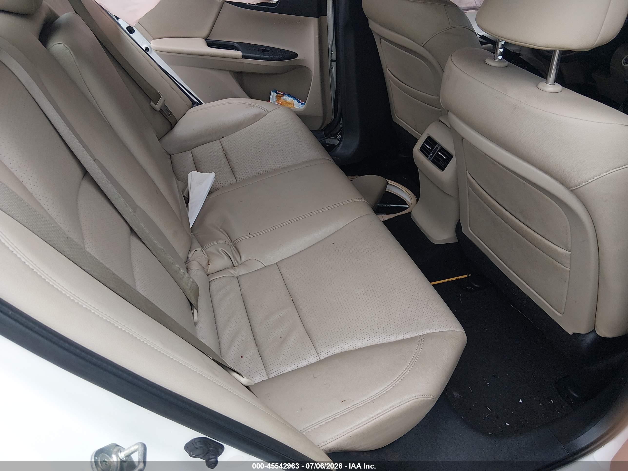 2013 Honda Accord Ex-l White vin: 1HGCR2F80DA144547