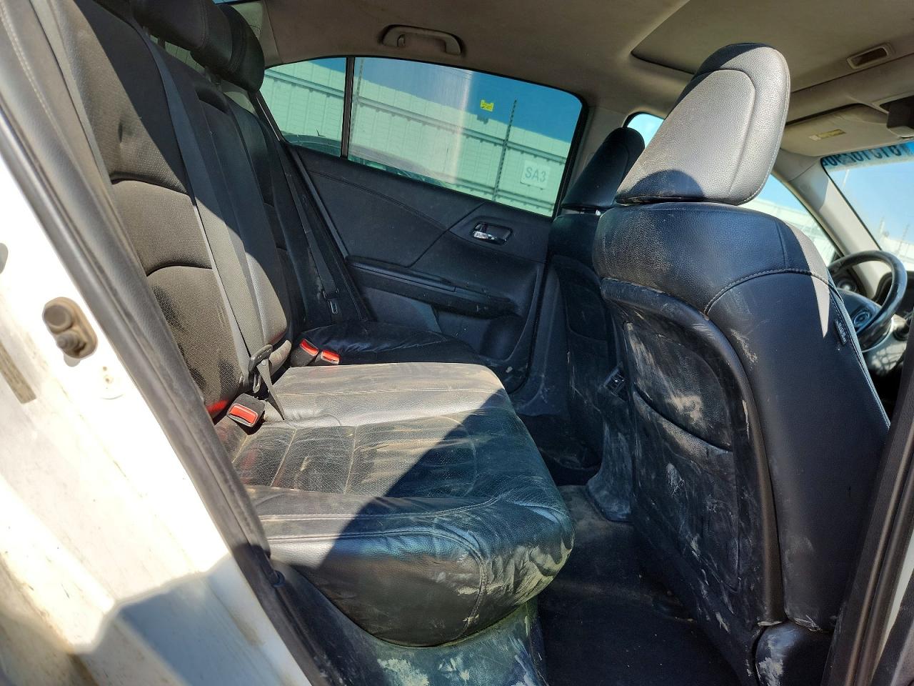 2013 Honda Accord Exl White vin: 1HGCR2F80DA802688