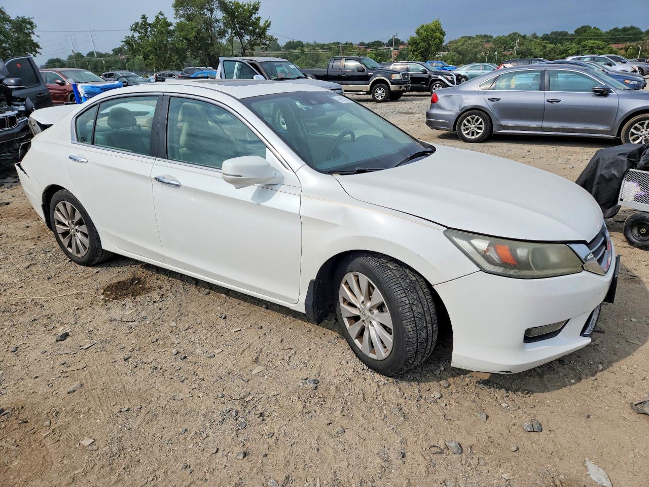 2015 Honda Accord Exl White vin: 1HGCR2F80FA065947