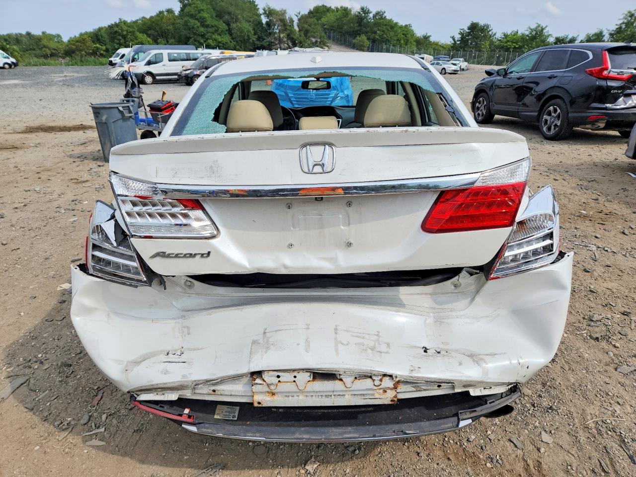 2015 Honda Accord Exl White vin: 1HGCR2F80FA065947